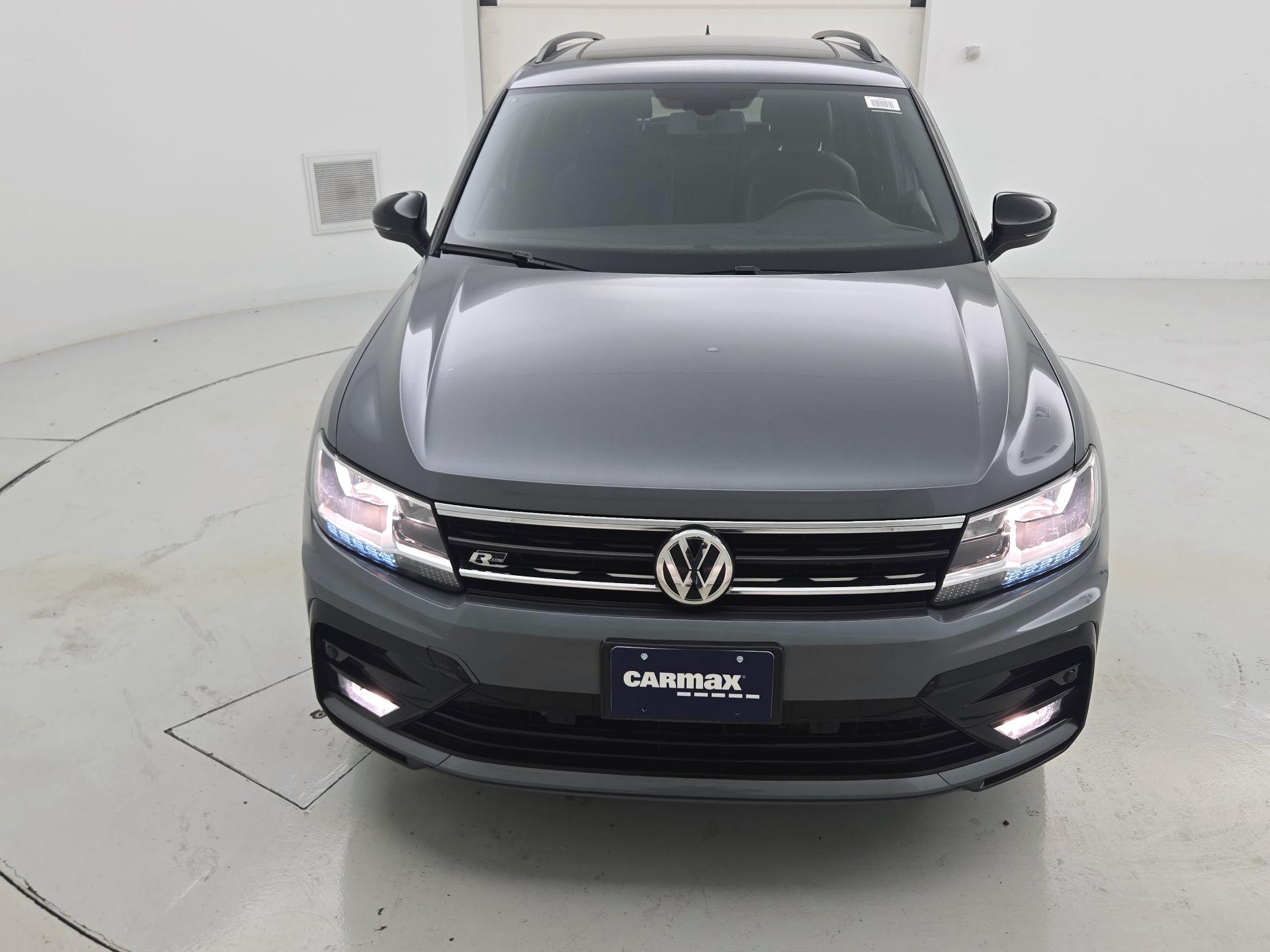 Thumbnail: 2020 Volkswagen Tiguan - 2