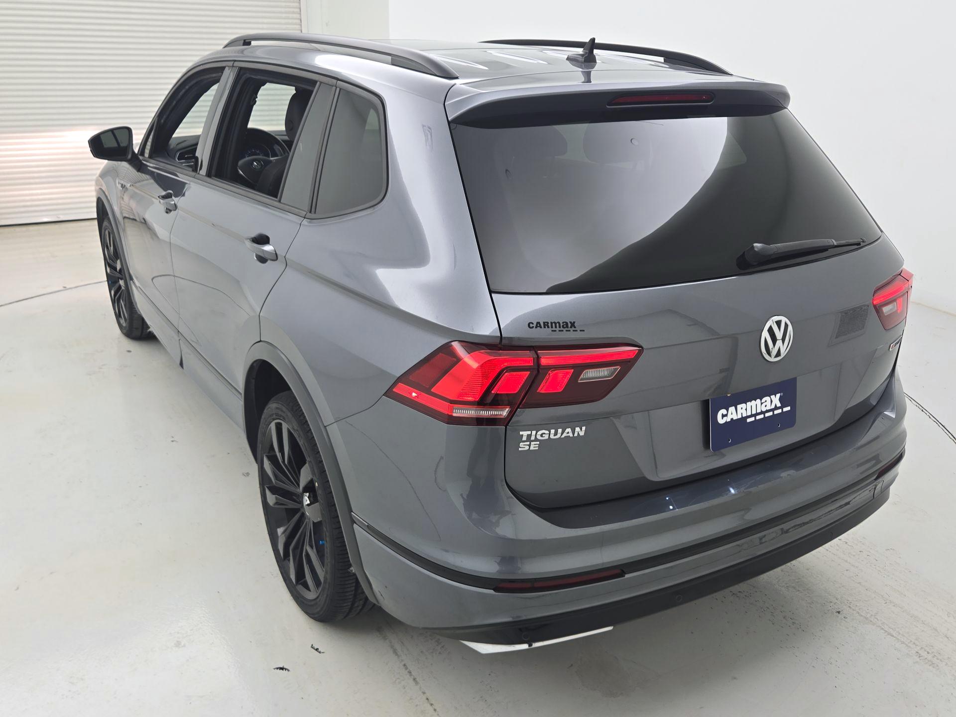 Thumbnail: 2020 Volkswagen Tiguan - 7