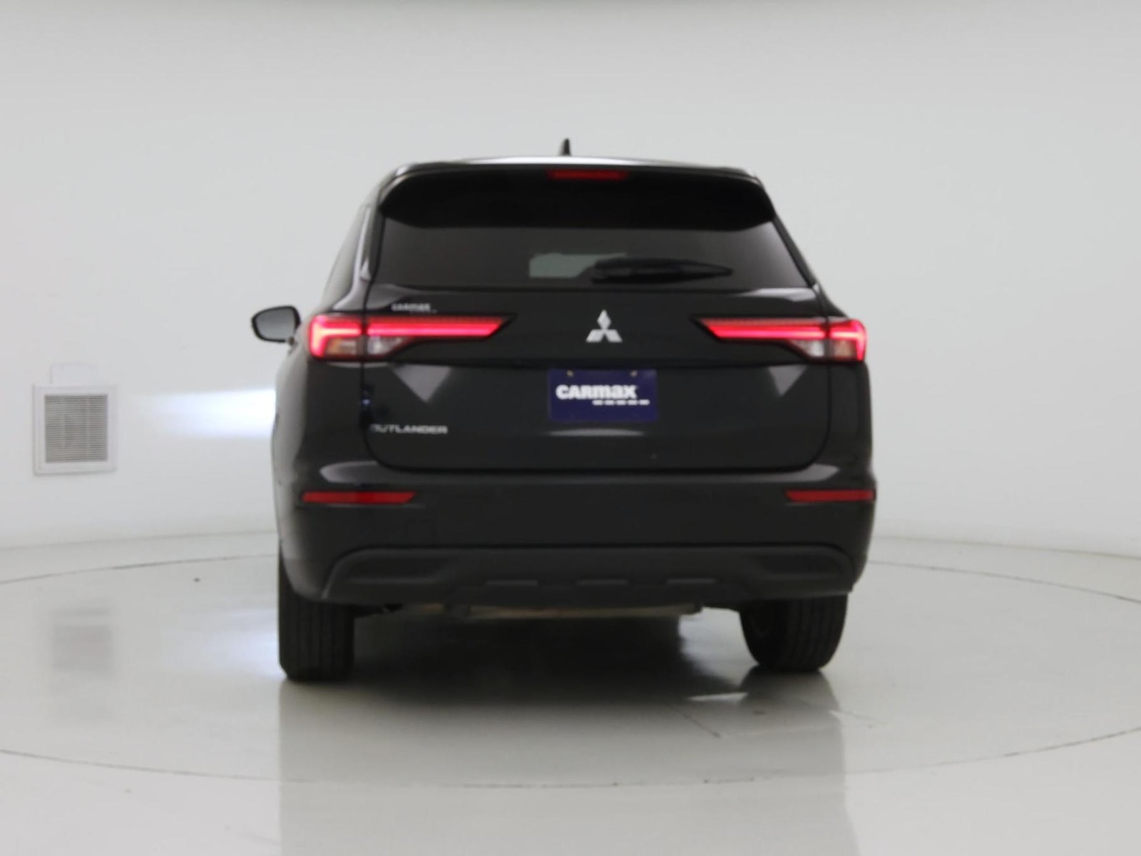2023 Mitsubishi Outlander ES - Photo 7