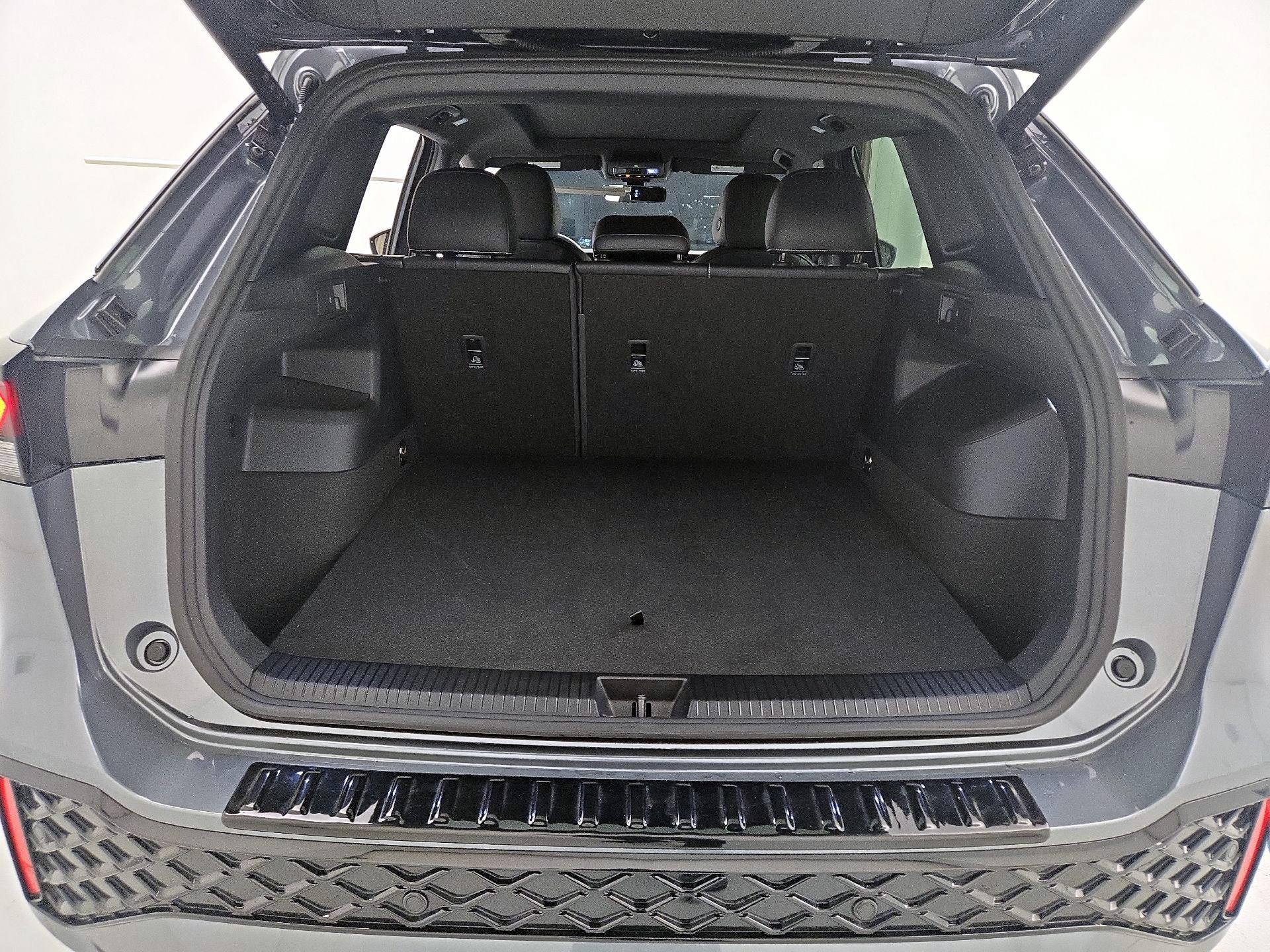 Thumbnail: 2025 Volkswagen Tiguan - 19