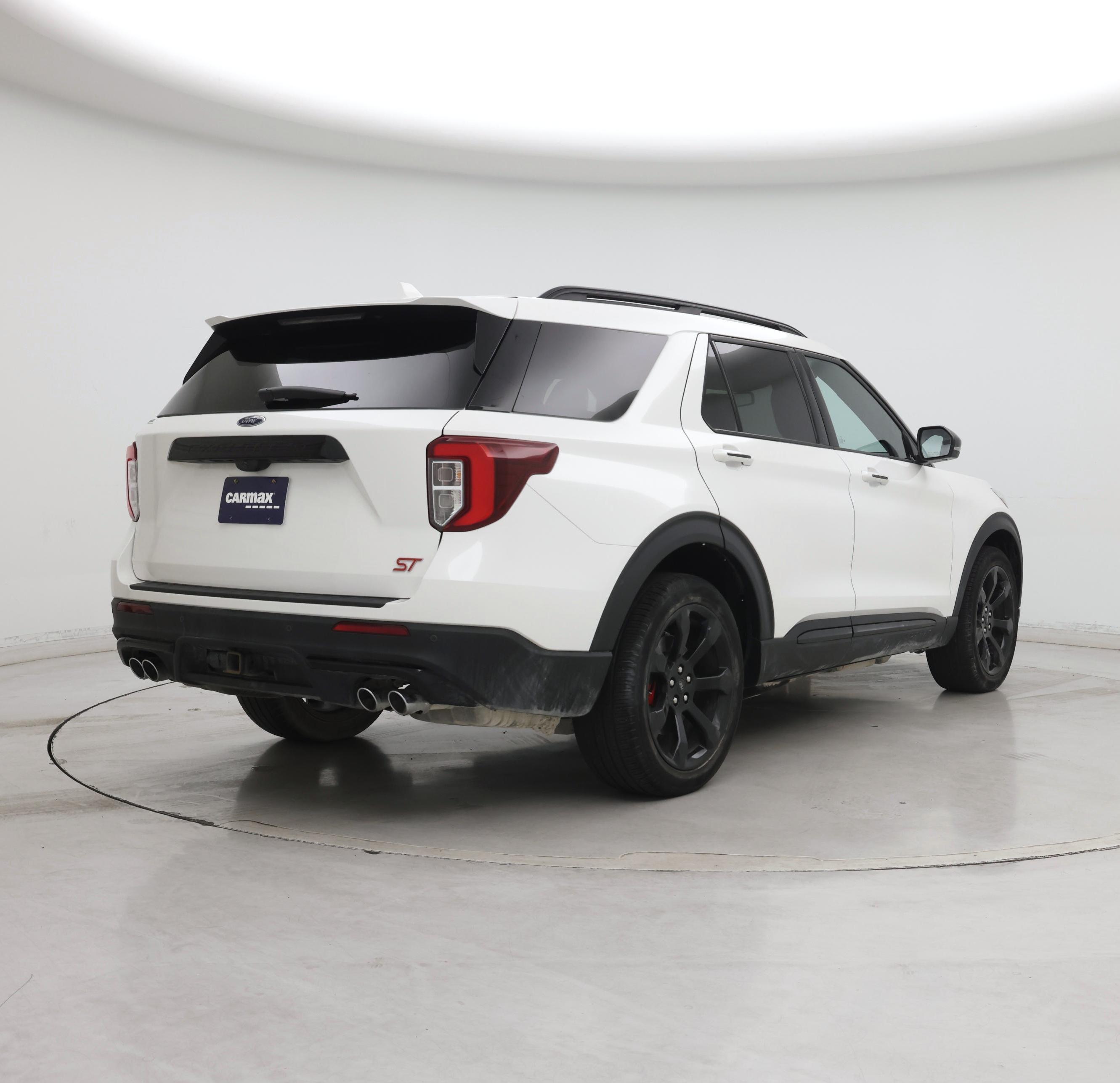 Thumbnail: 2023 Ford Explorer - 8