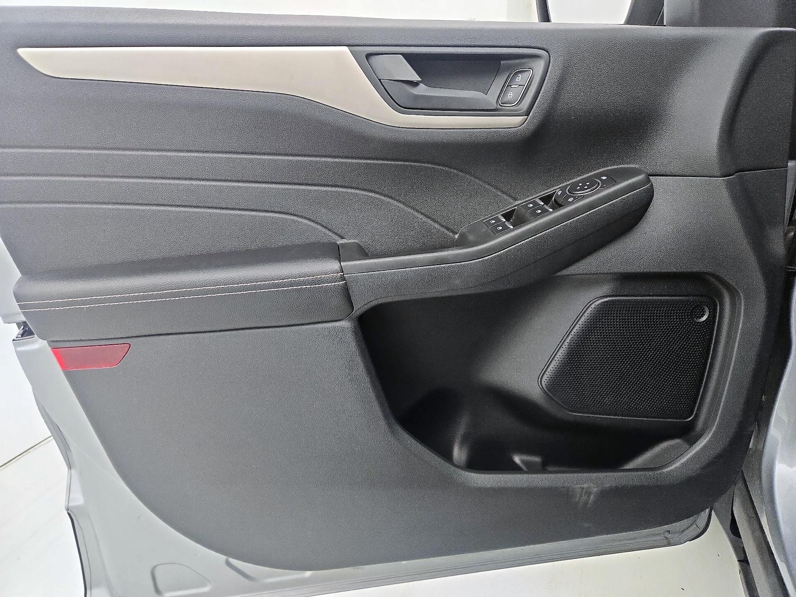 2022 Ford Escape S - Photo 13