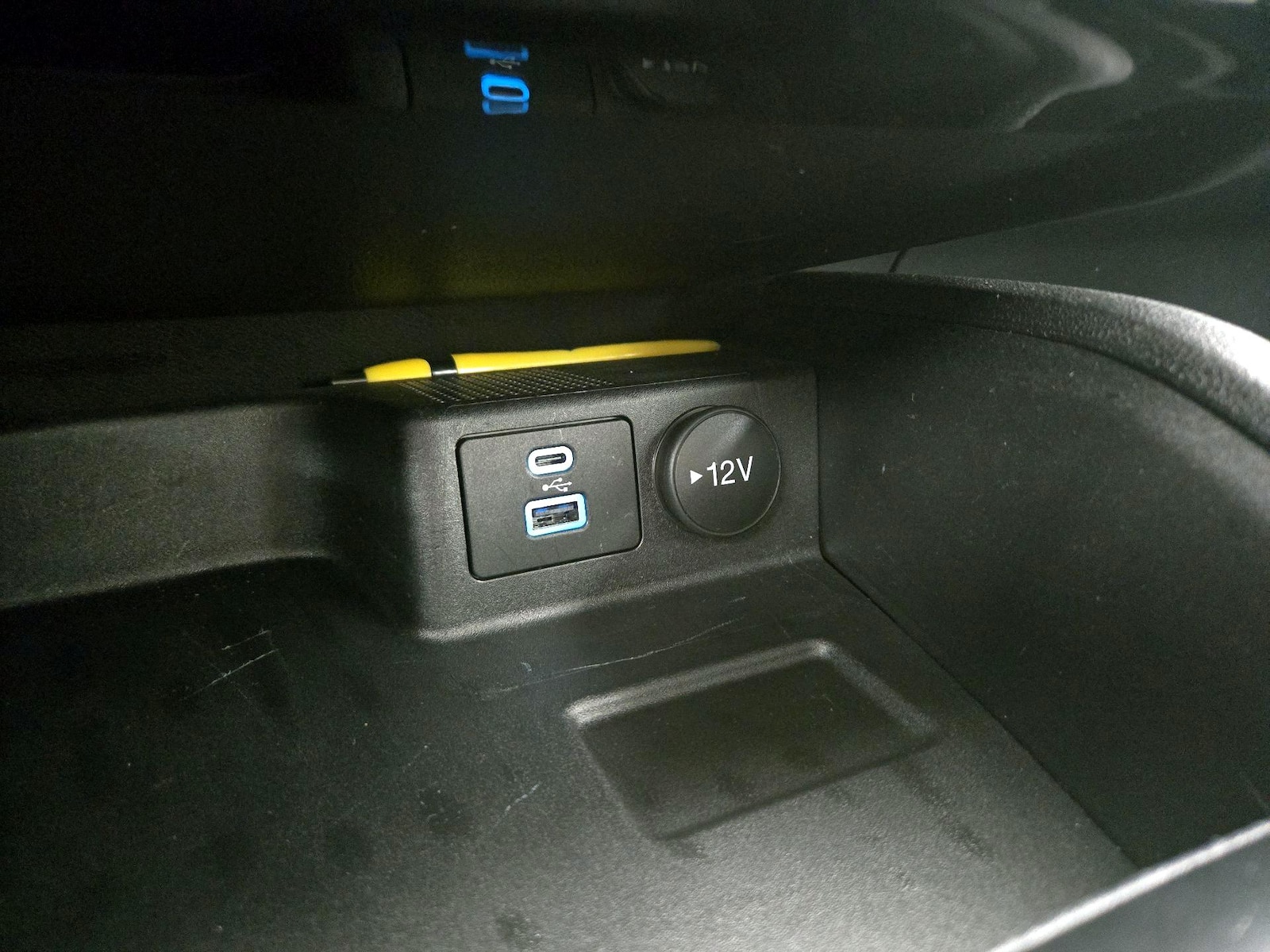 2022 Ford Escape S - Photo 19