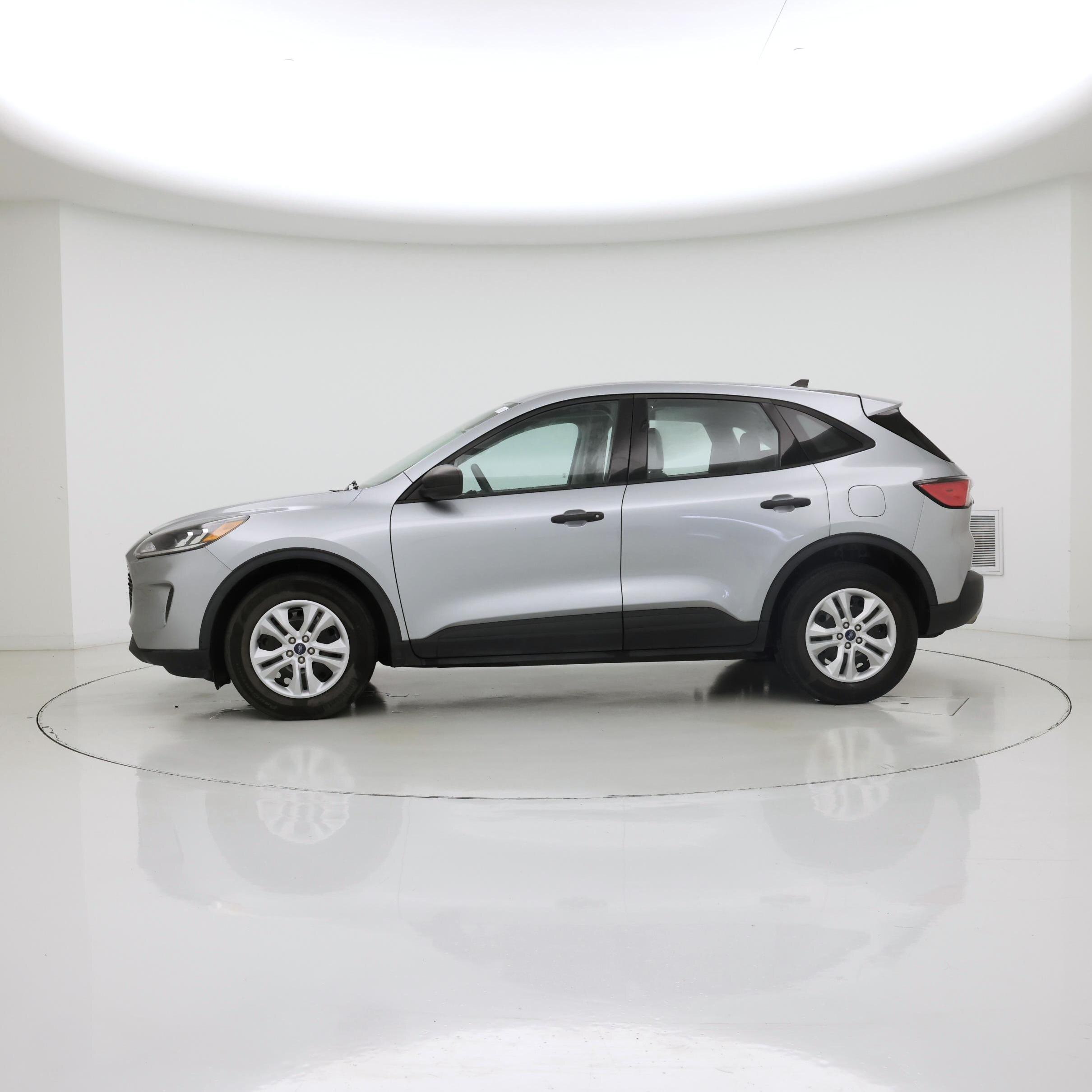 Thumbnail: 2022 Ford Escape - 3
