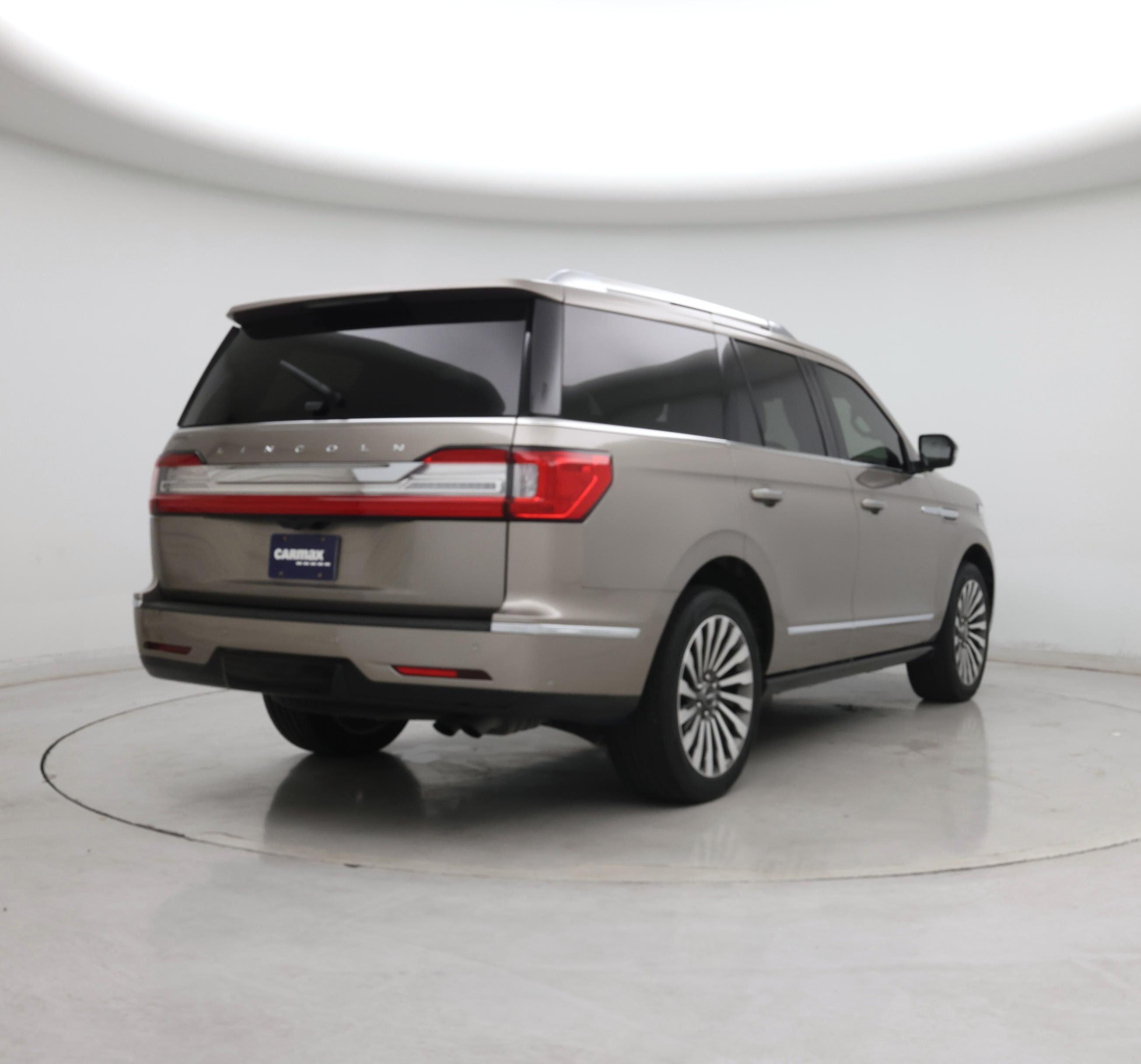 Thumbnail: 2020 Lincoln Navigator - 8