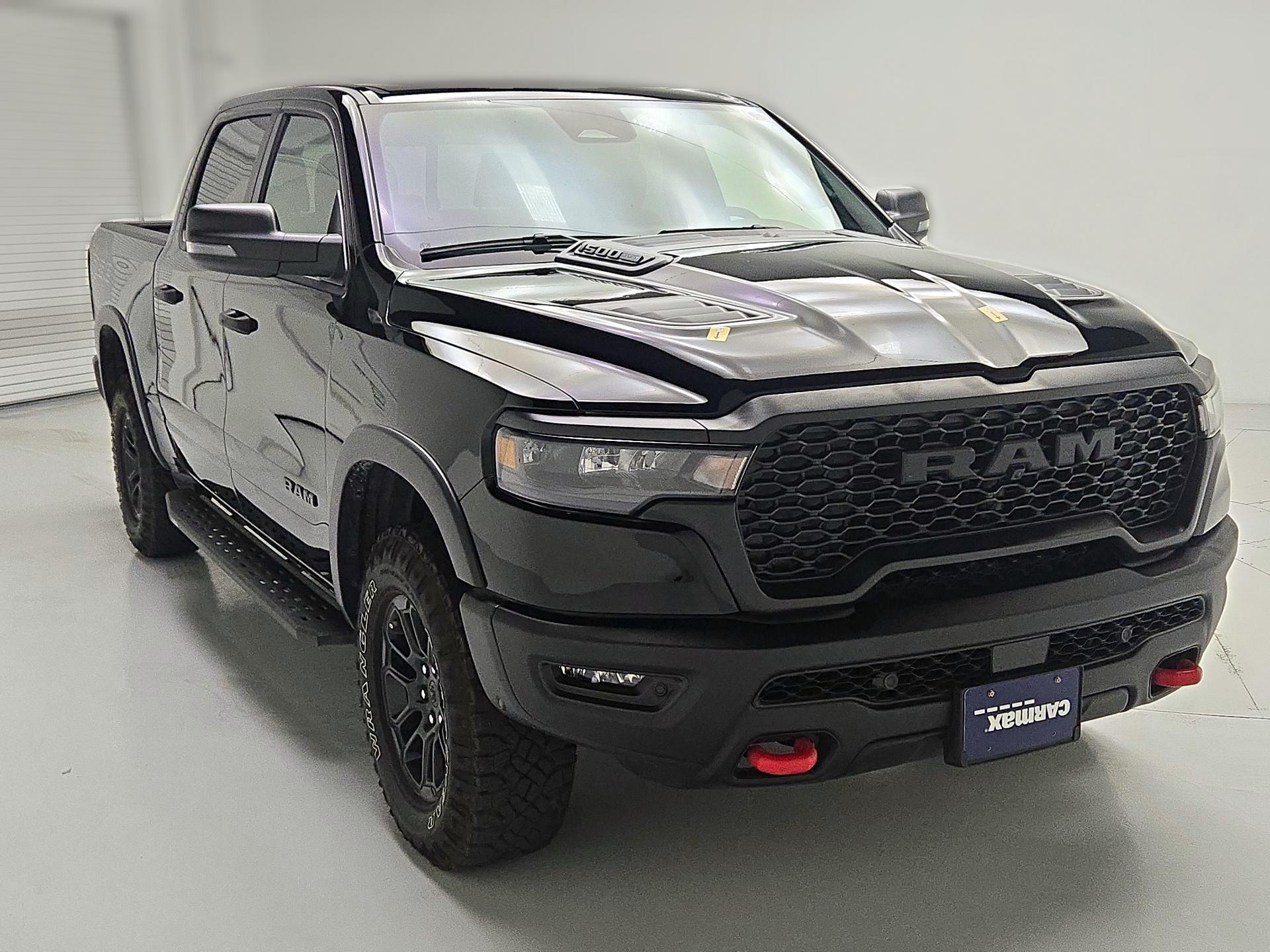 Thumbnail: 2025 RAM 1500 - 1