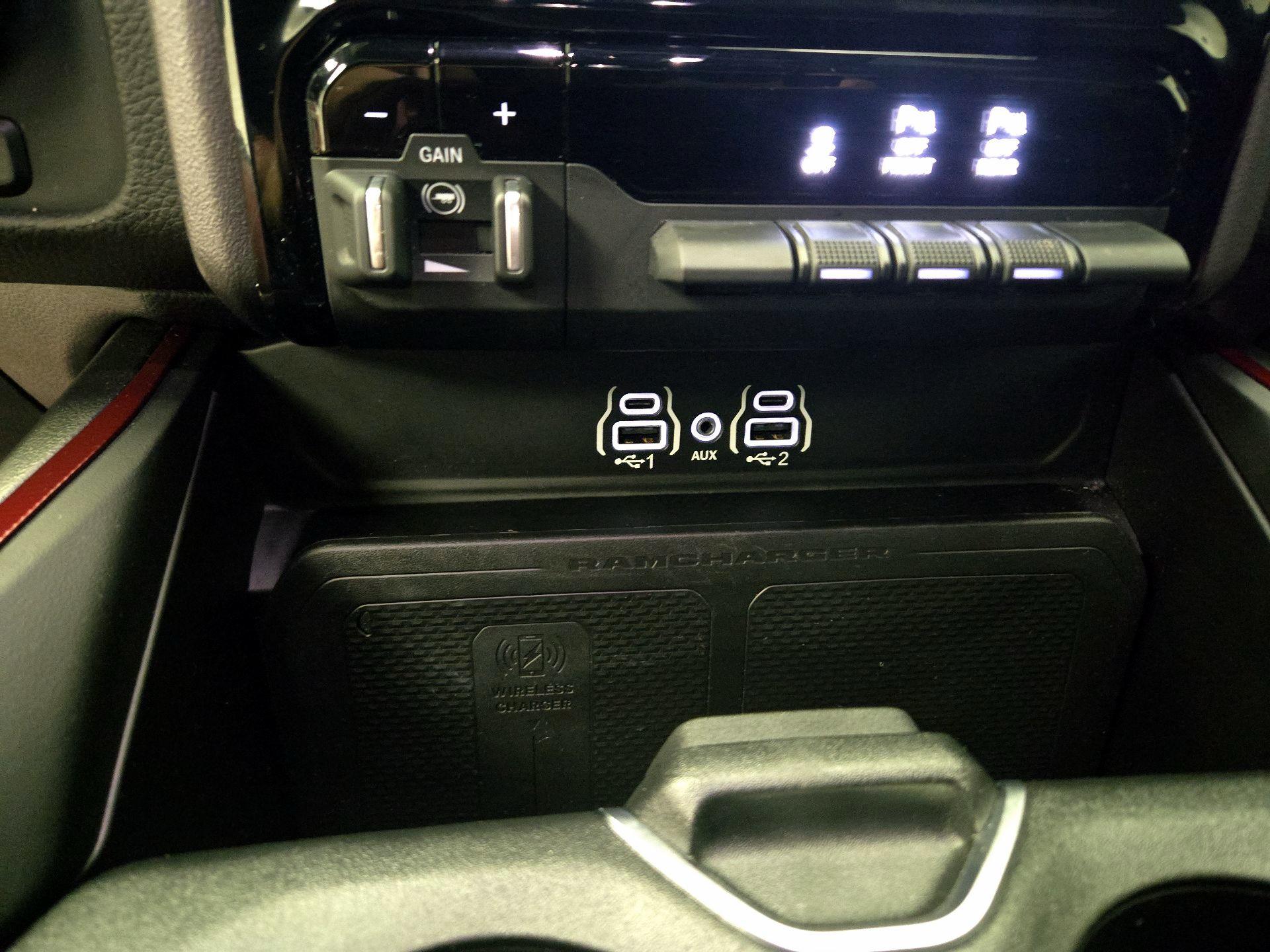 Thumbnail: 2025 RAM 1500 - 15