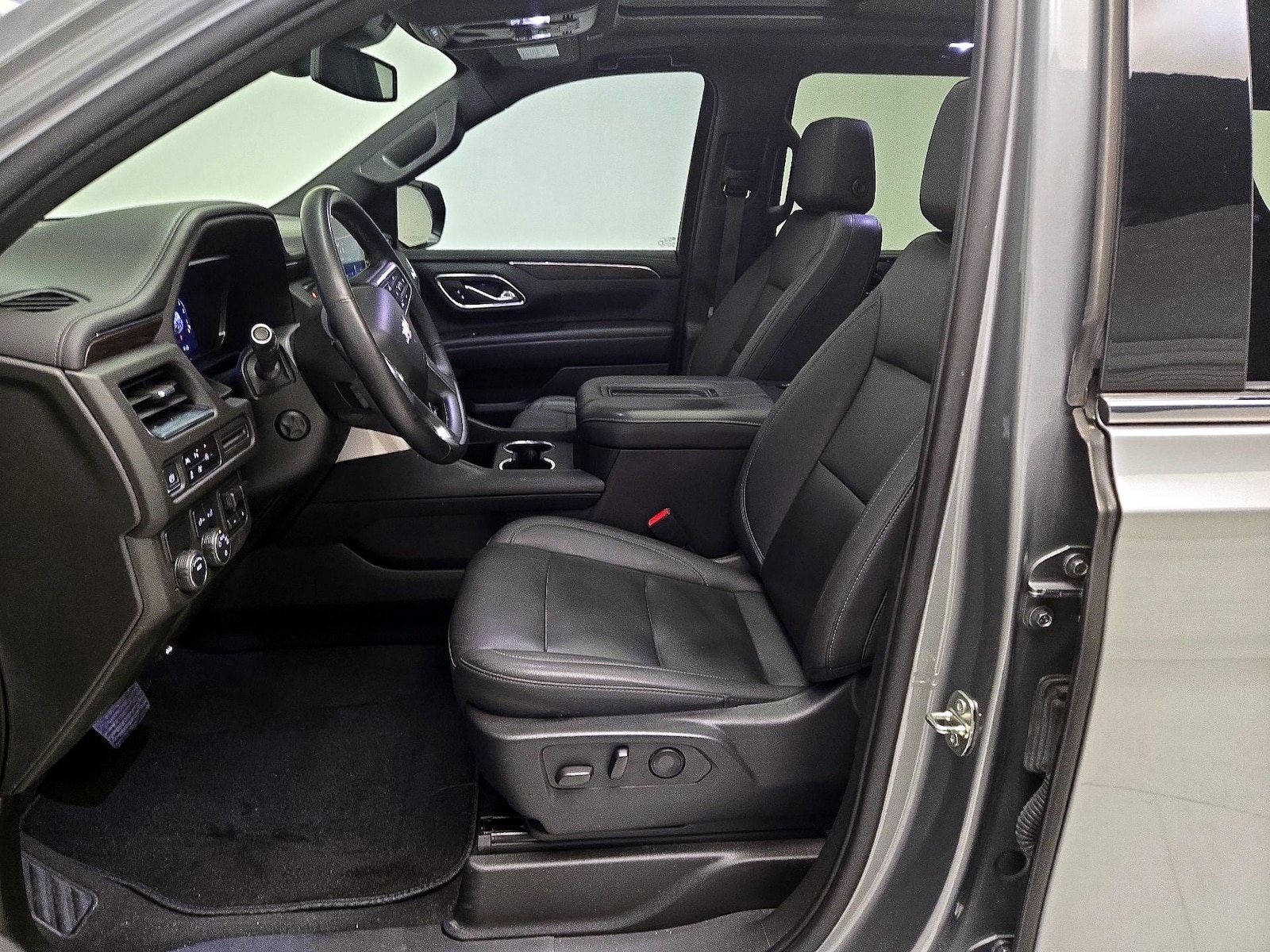 2023 Chevrolet Tahoe LT - Photo 12