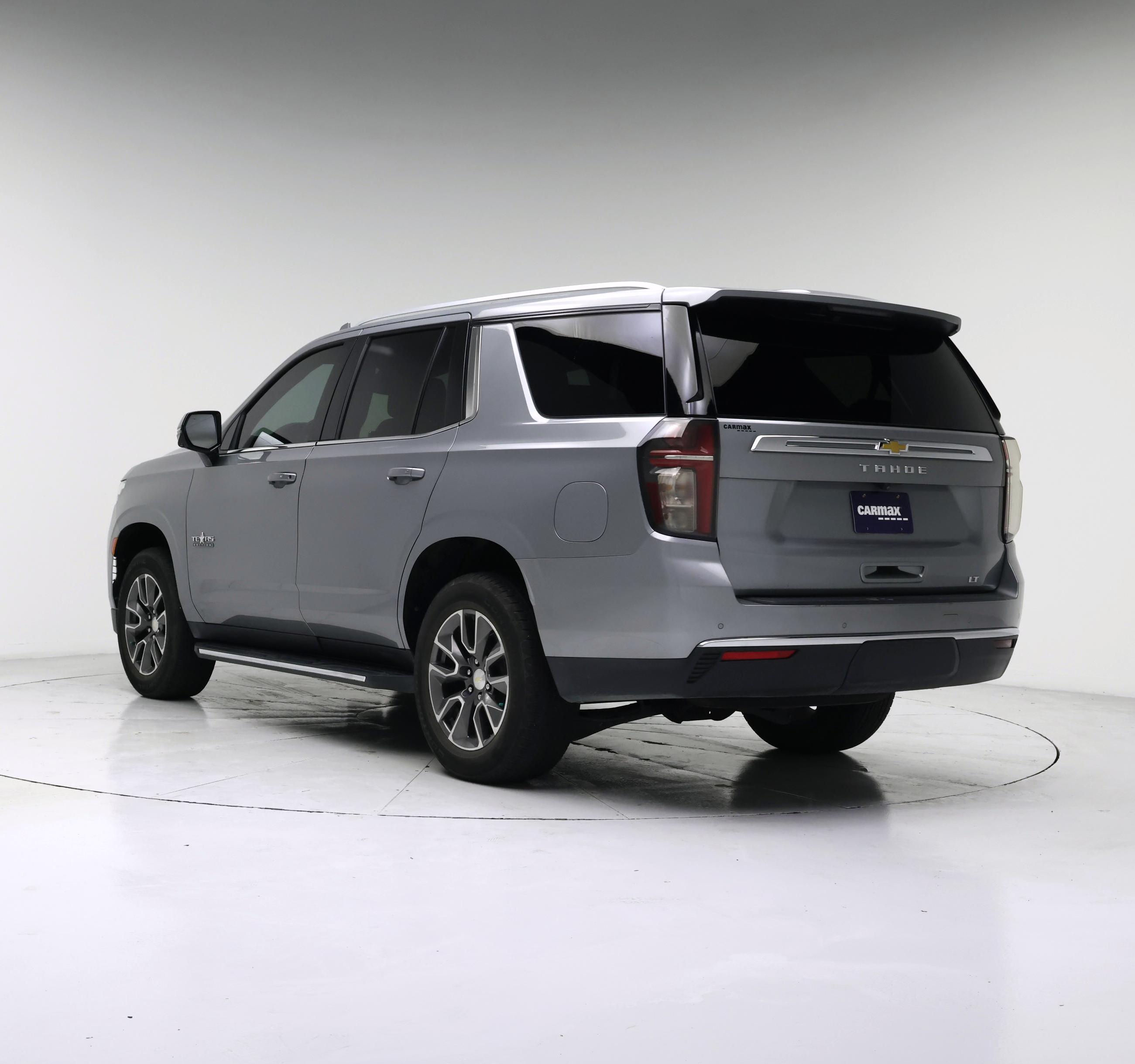 Thumbnail: 2023 Chevrolet Tahoe - 2