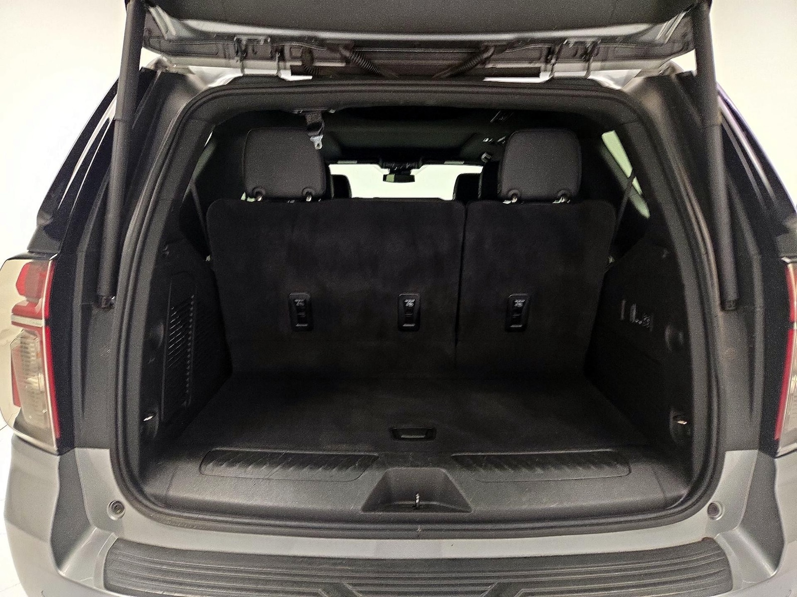 2023 Chevrolet Tahoe LT - Photo 24