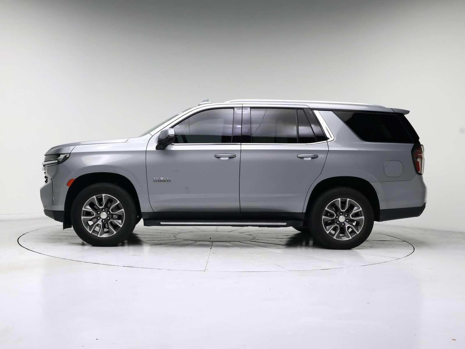 2023 Chevrolet Tahoe LT - Photo 4
