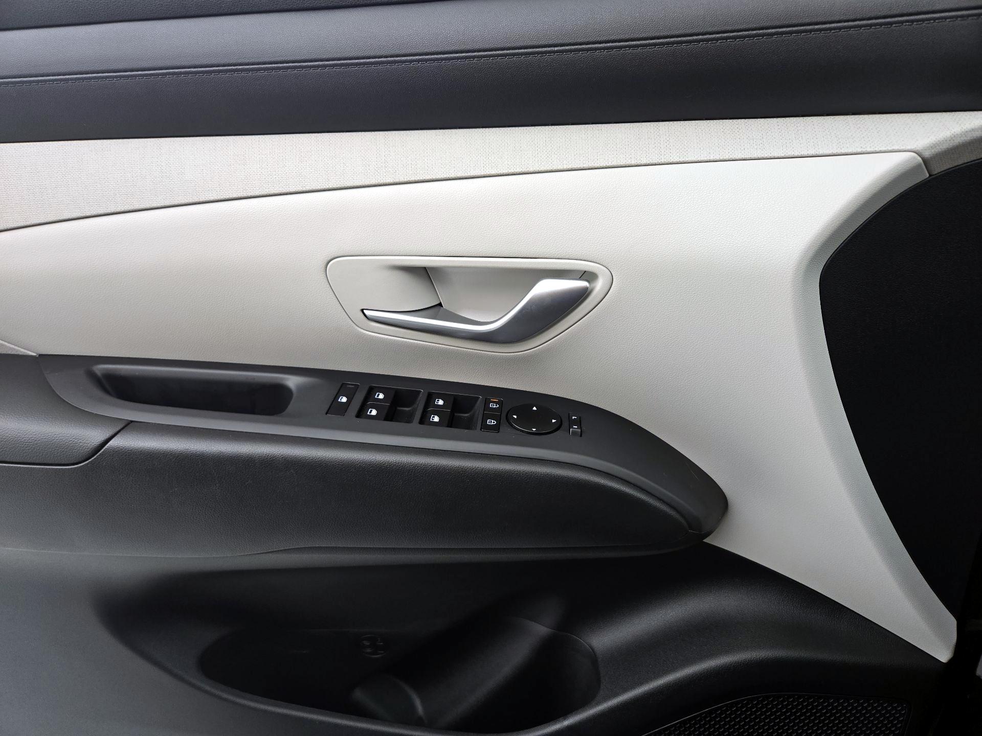 Thumbnail: 2025 Hyundai Tucson - 10