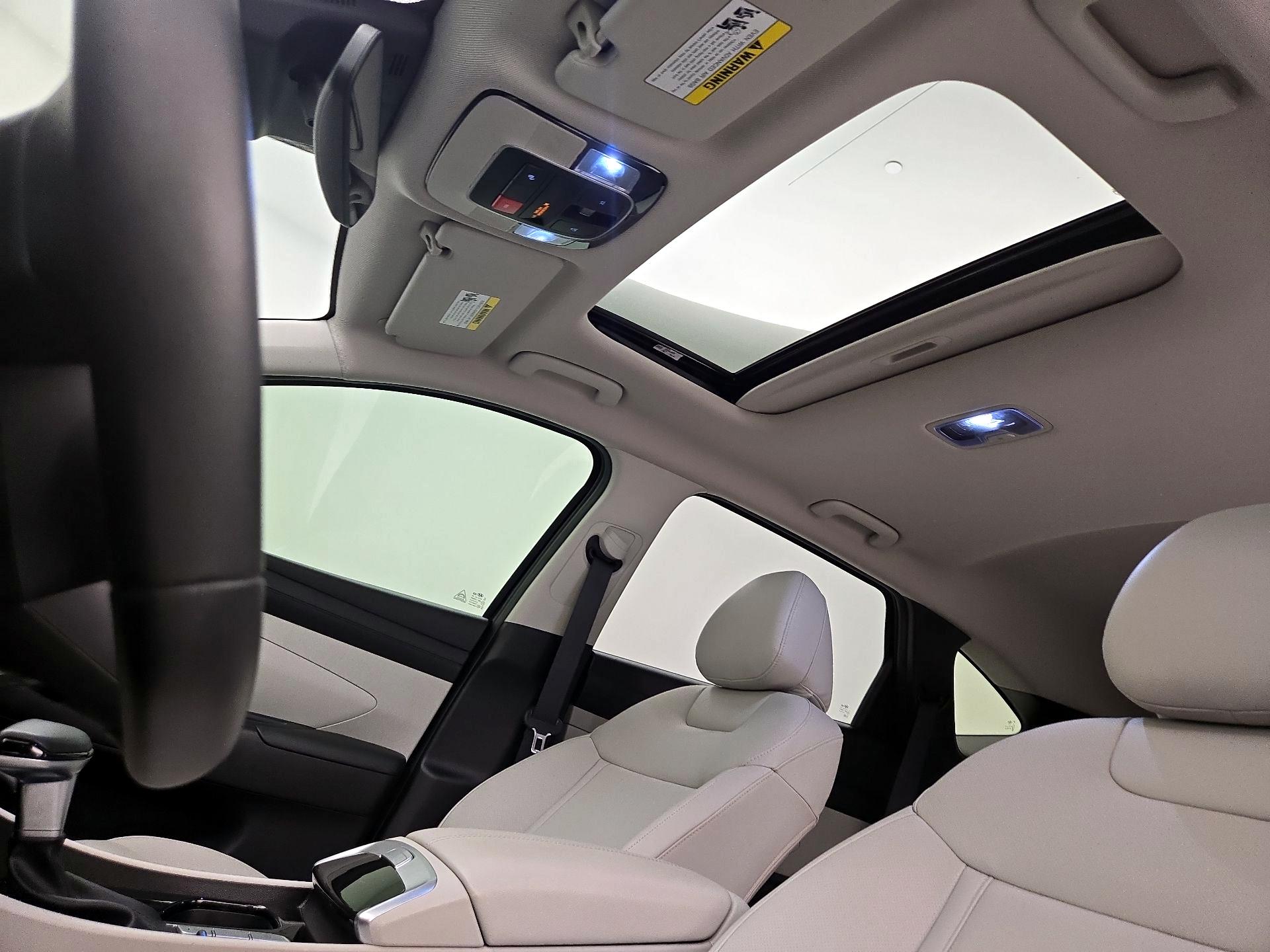 Thumbnail: 2025 Hyundai Tucson - 18
