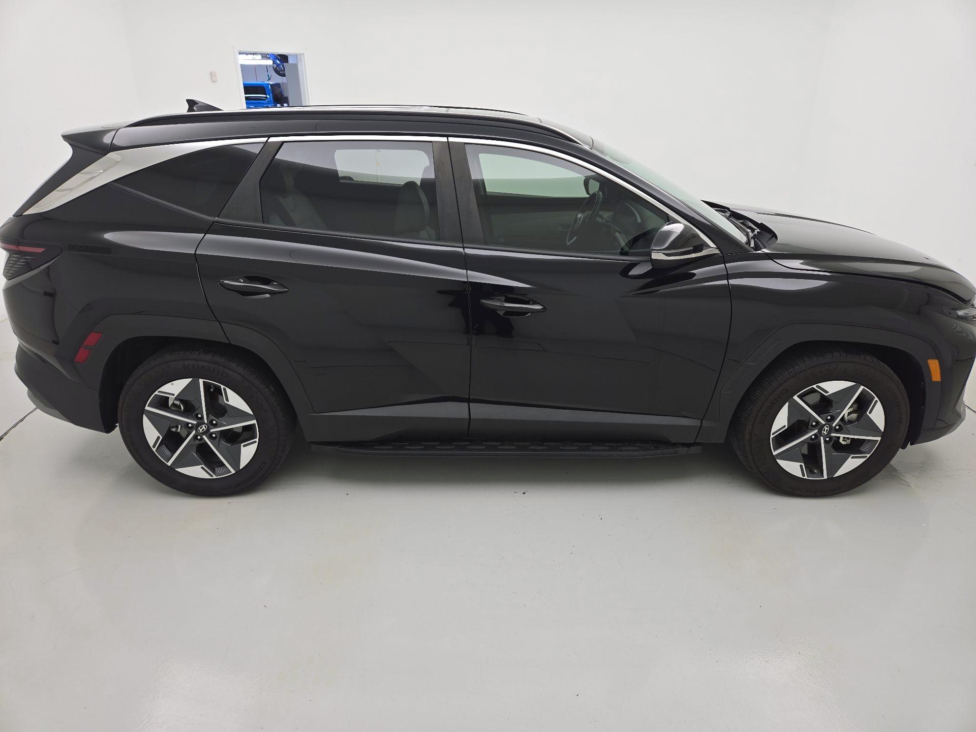 Thumbnail: 2025 Hyundai Tucson - 4