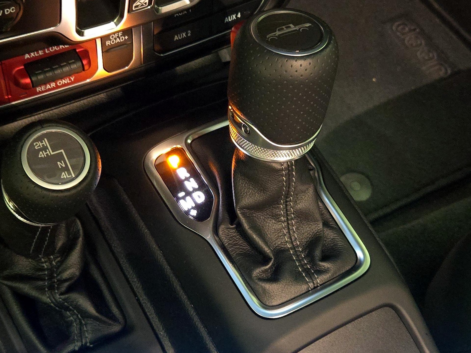 2026 Jeep Gladiator Mojave - Photo 19