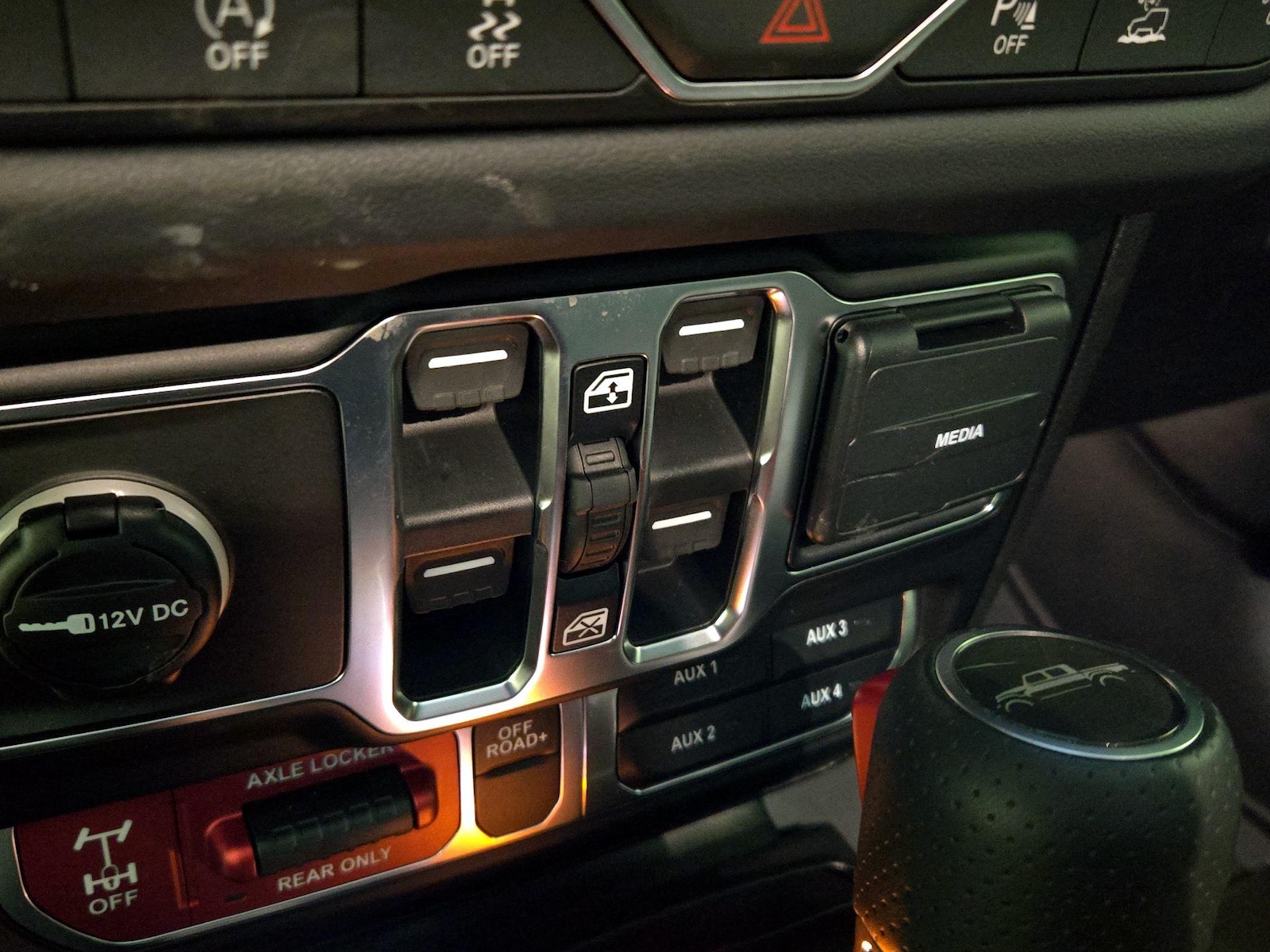 2026 Jeep Gladiator Mojave - Photo 20