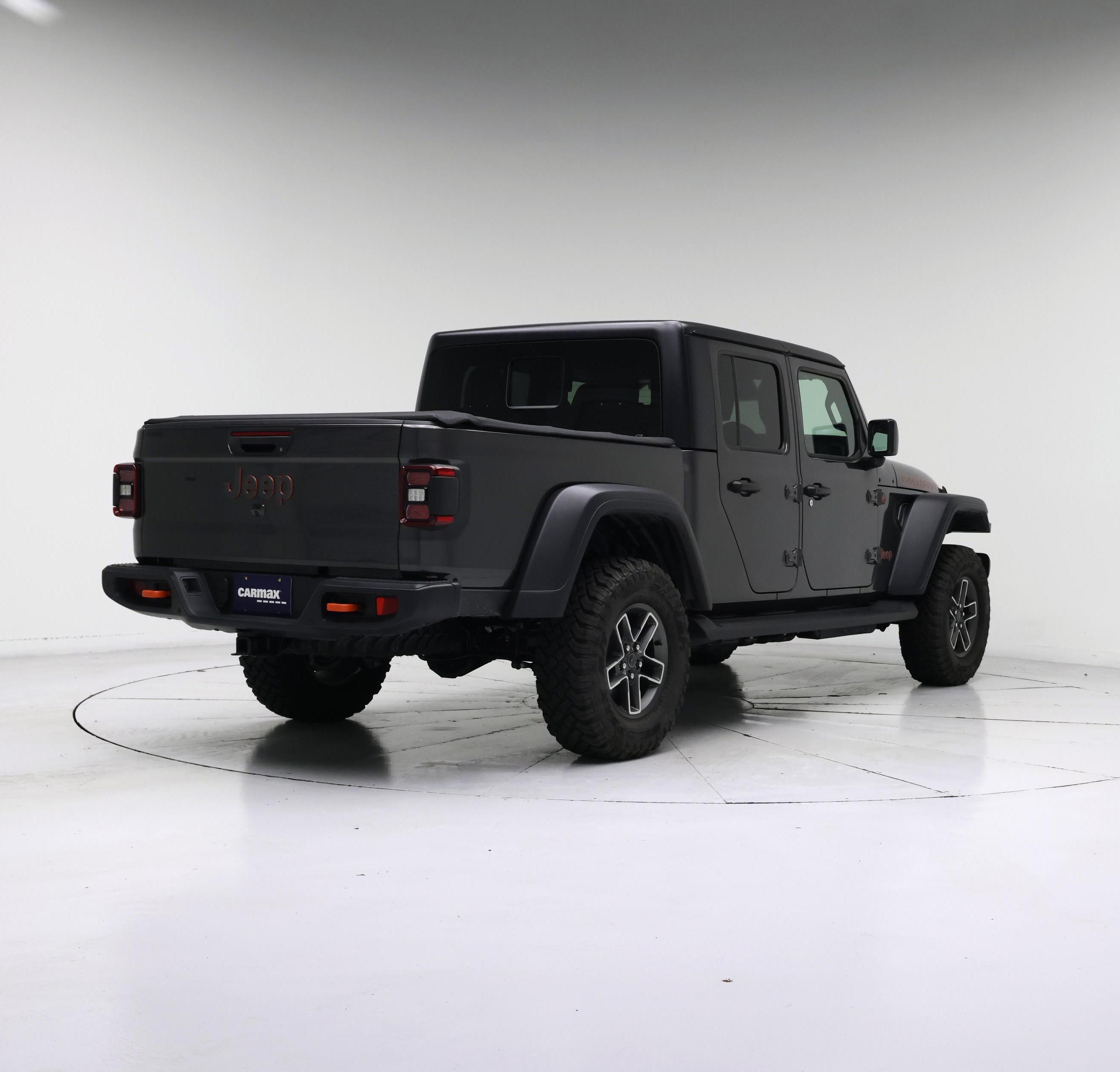 Thumbnail: 2026 Jeep Gladiator - 8