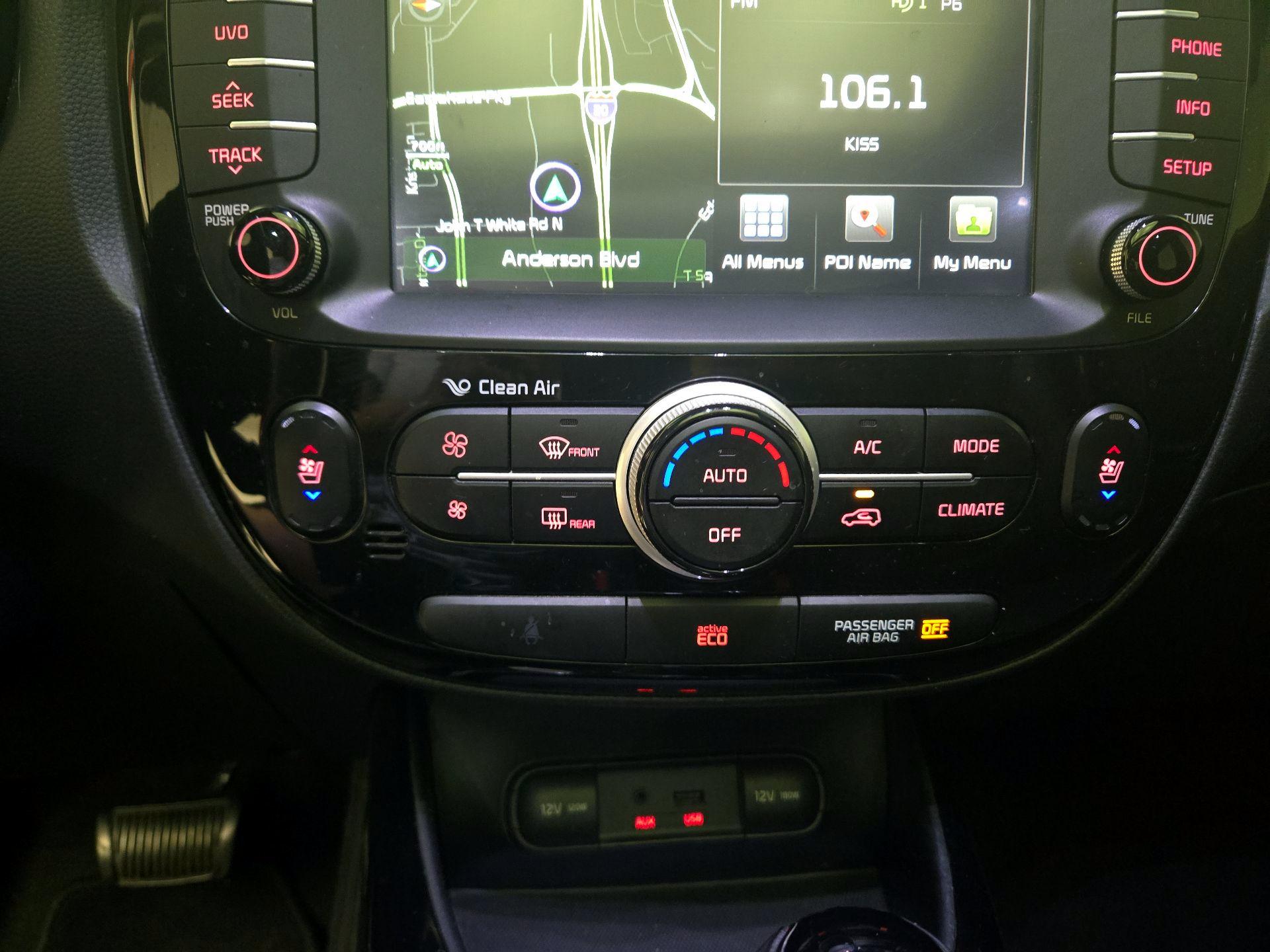 Thumbnail: 2015 Kia Soul - 17