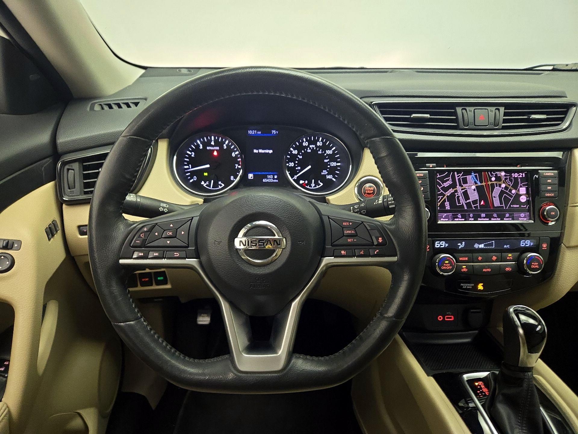 Thumbnail: 2018 Nissan Rogue - 10