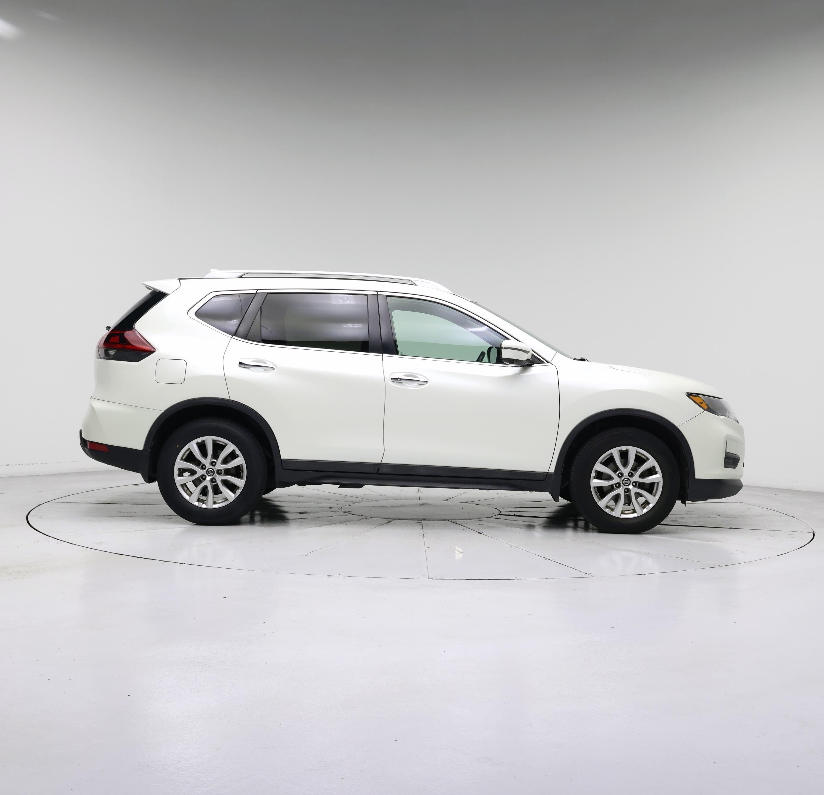 Thumbnail: 2018 Nissan Rogue - 7