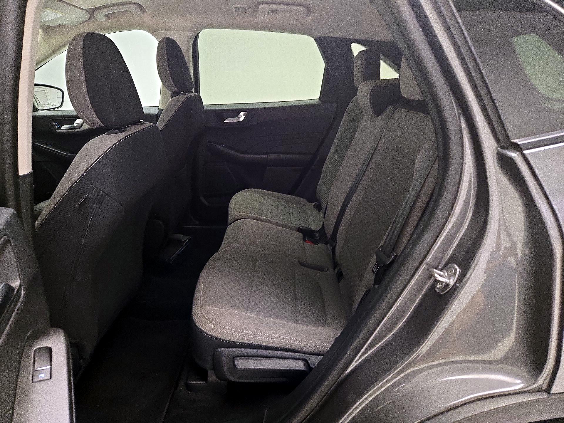 Thumbnail: 2021 Ford Escape - 19