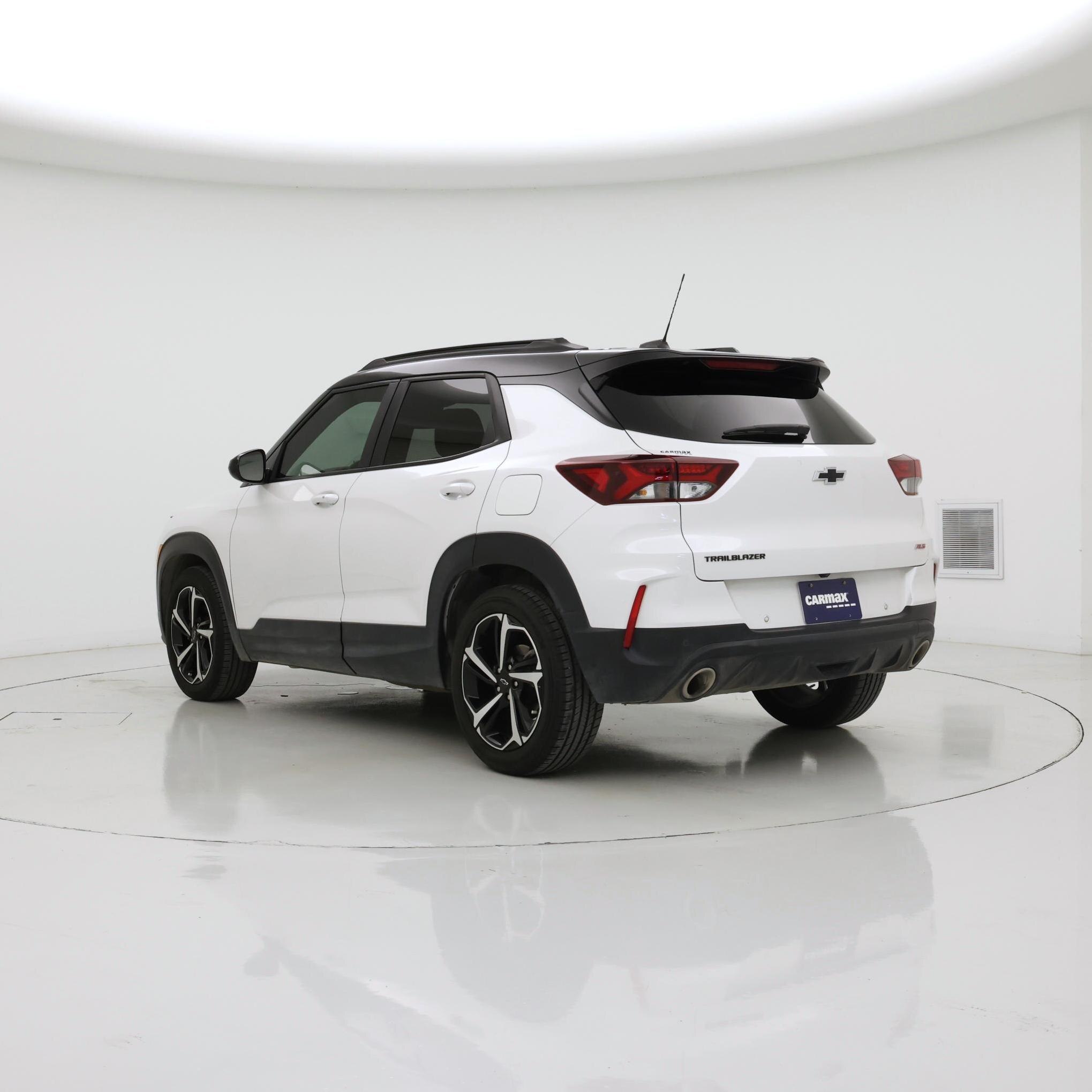 Thumbnail: 2023 Chevrolet TrailBlazer - 2