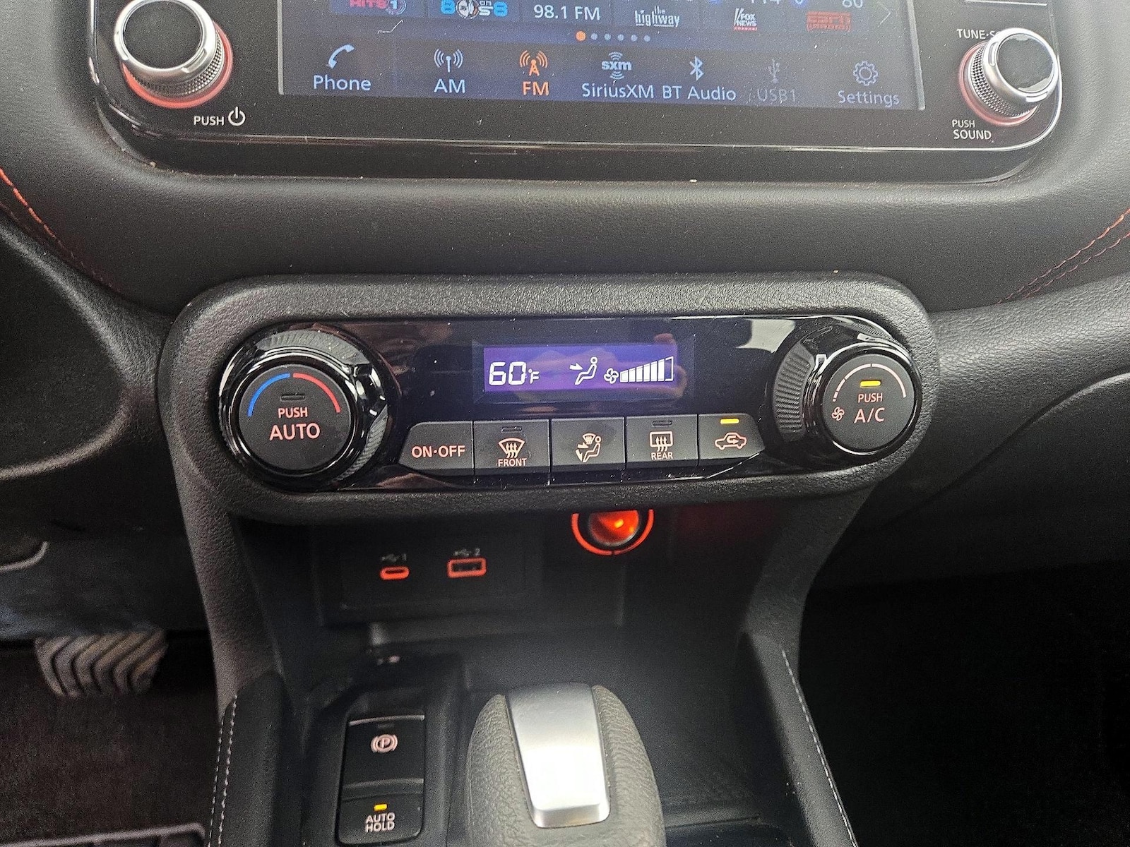 2024 Nissan Kicks SR - Photo 16