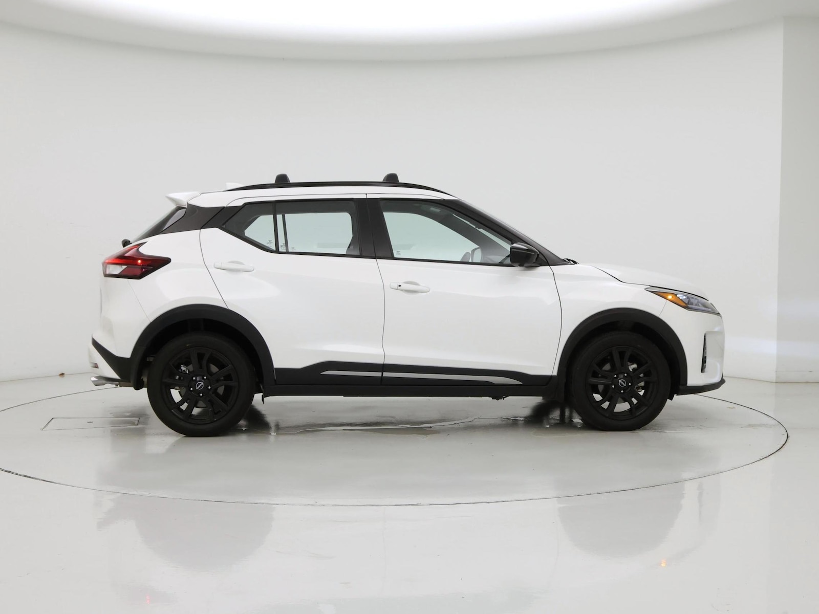 2024 Nissan Kicks SR - Photo 8