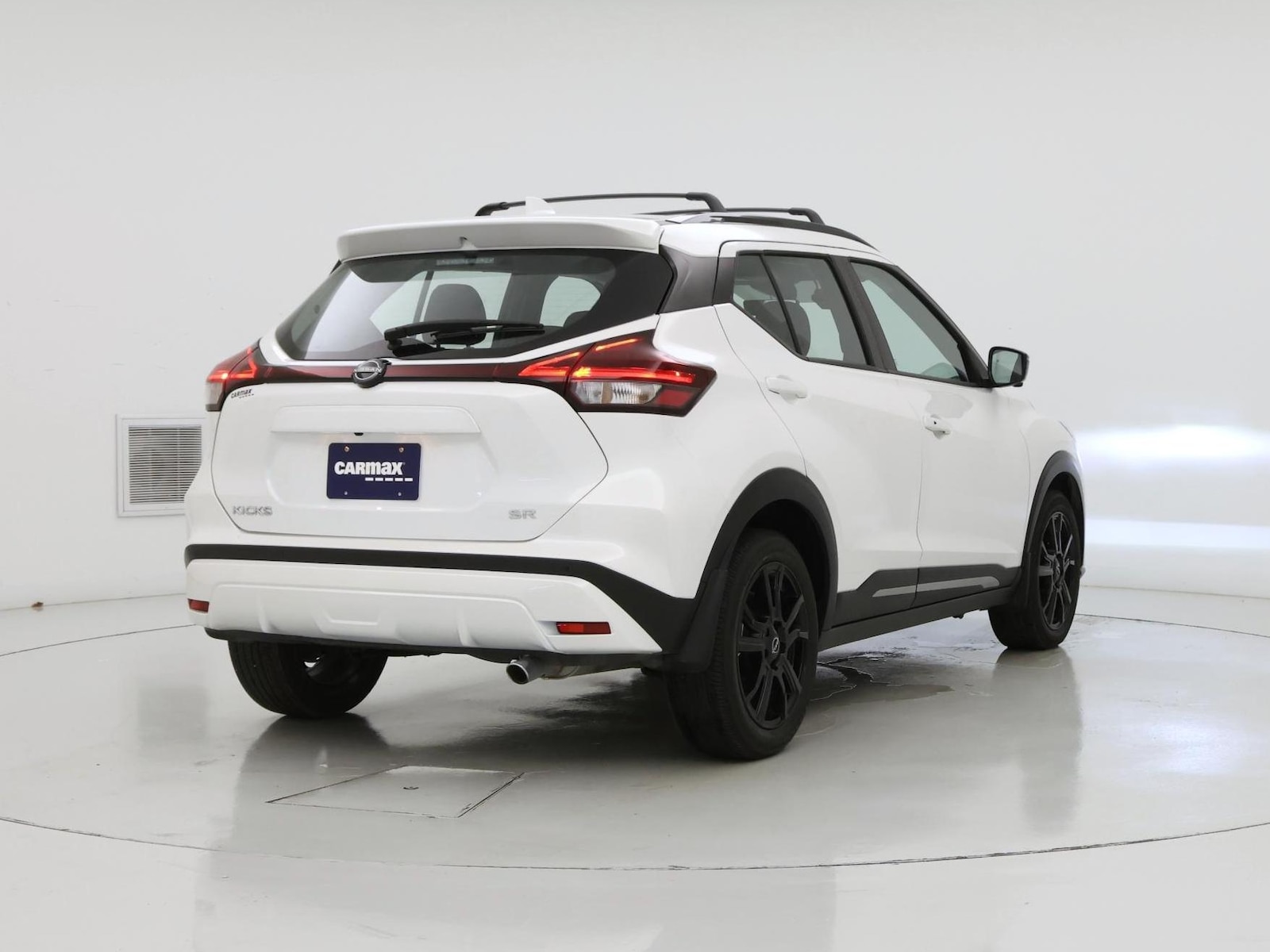 2024 Nissan Kicks SR - Photo 9