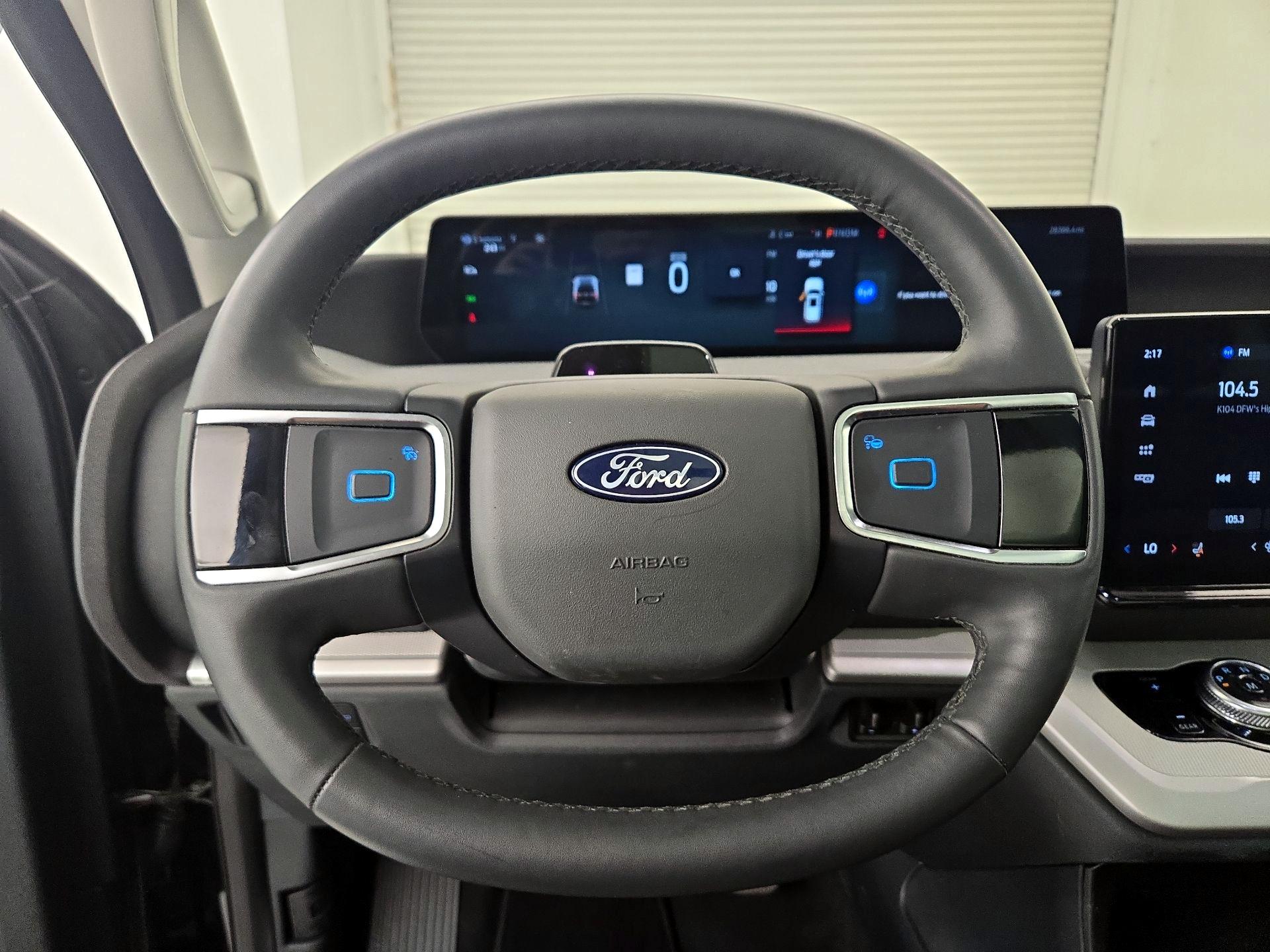 Thumbnail: 2025 Ford Expedition MAX - 10