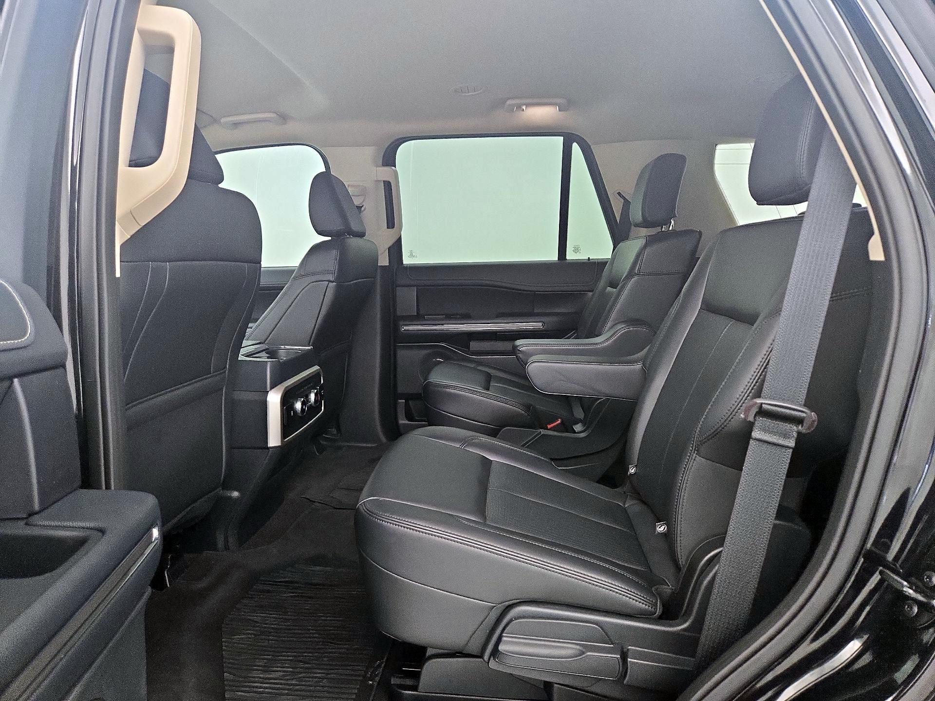 Thumbnail: 2024 Ford Expedition - 20