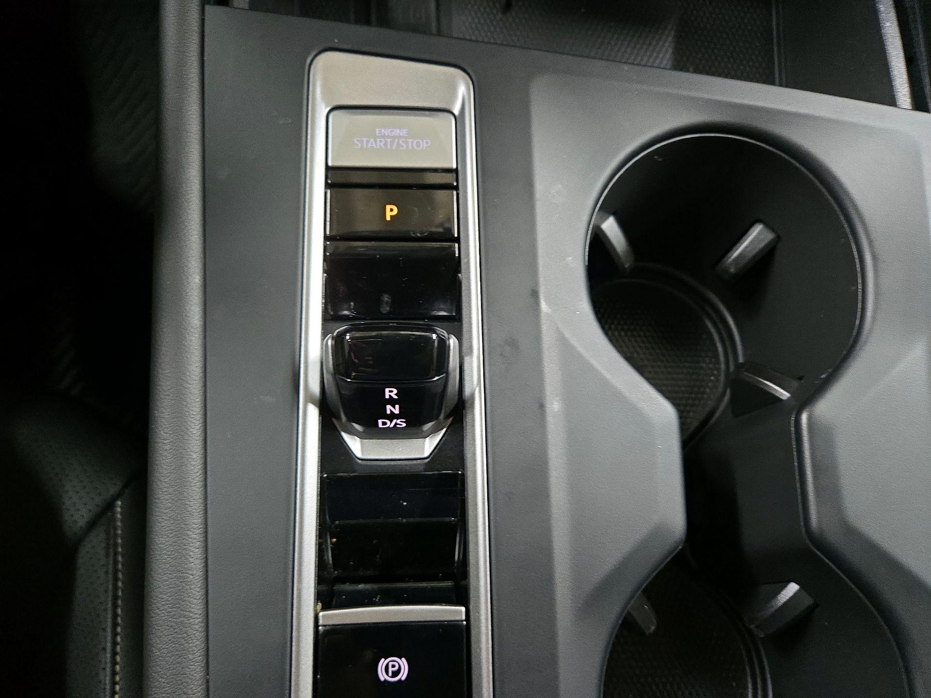Thumbnail: 2026 Volkswagen Atlas - 17