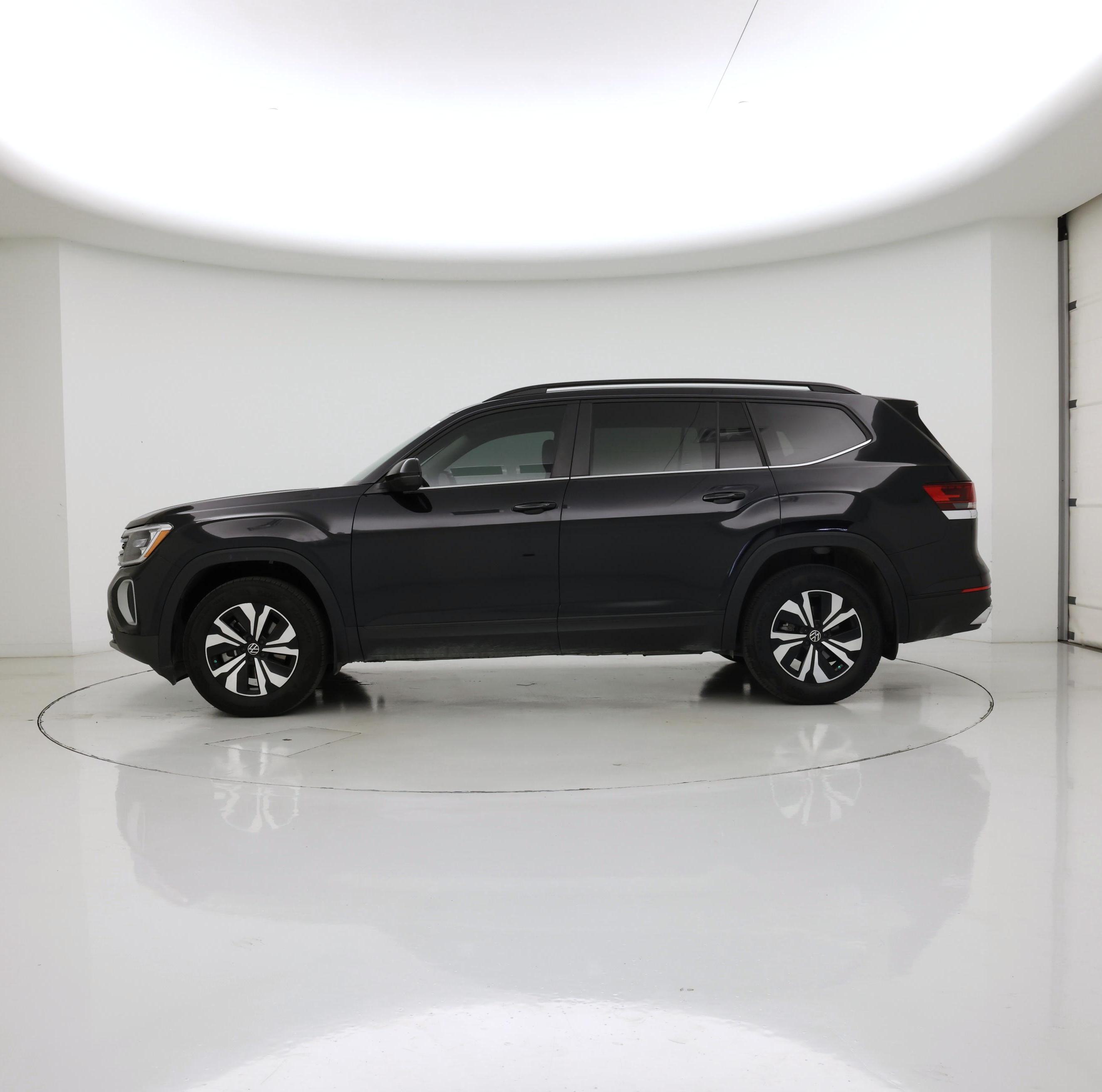 Thumbnail: 2026 Volkswagen Atlas - 3