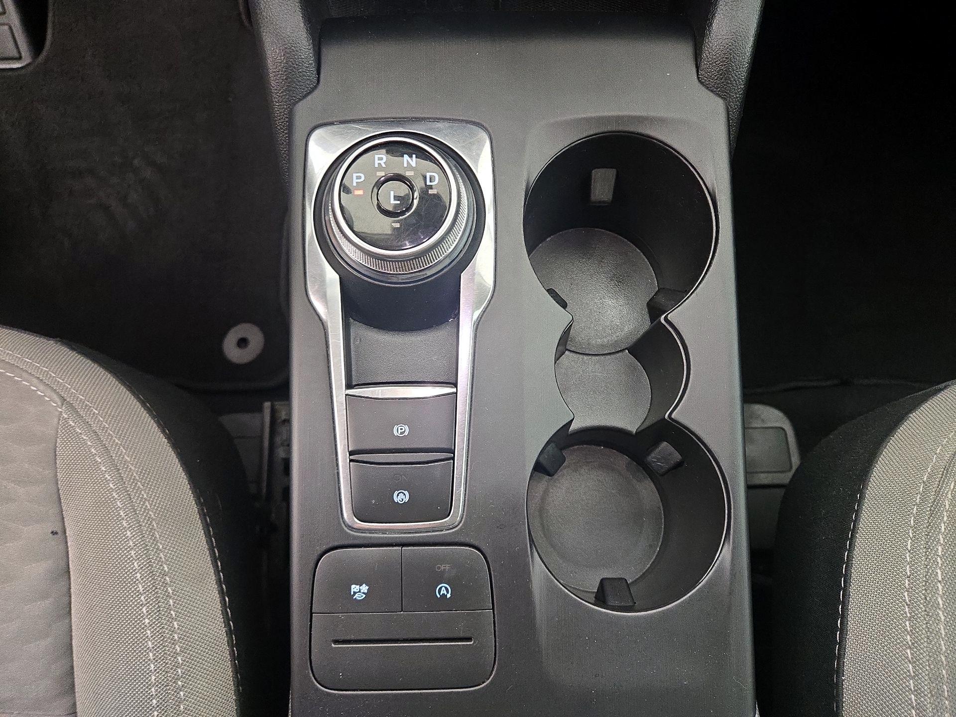 Thumbnail: 2022 Ford Escape - 15