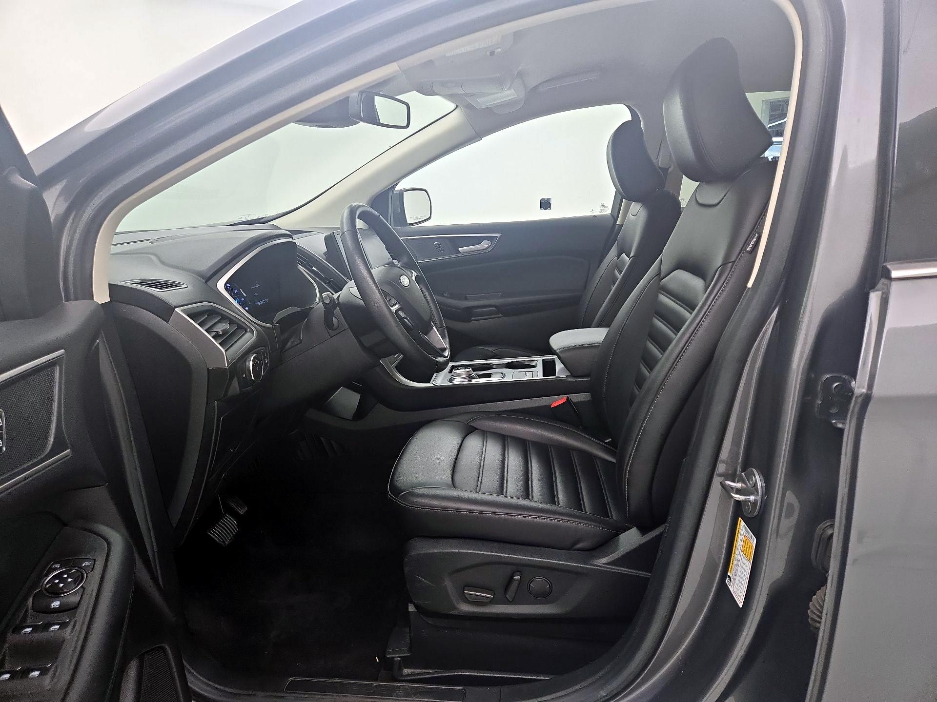 Thumbnail: 2021 Ford Edge - 11