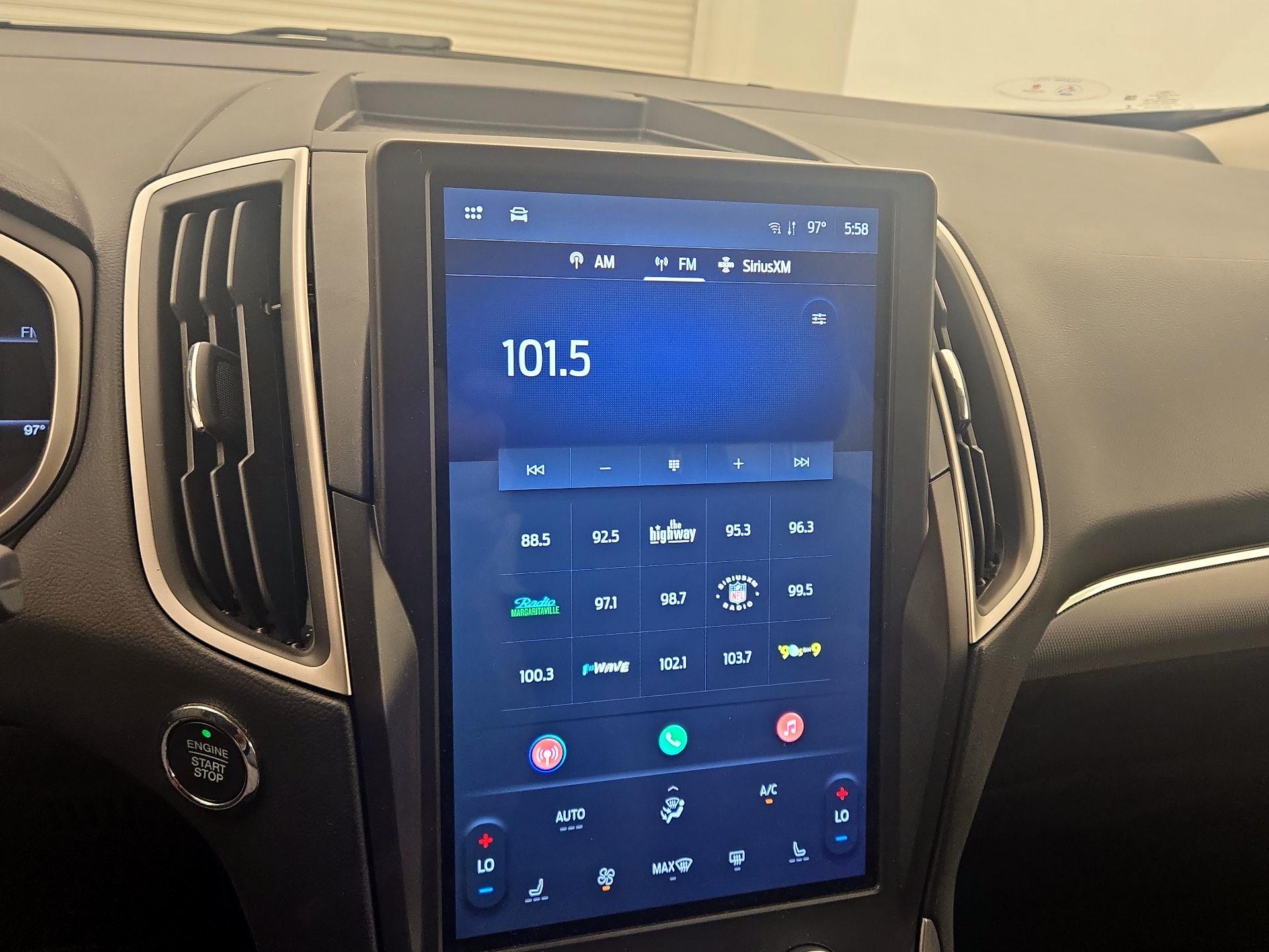 Thumbnail: 2021 Ford Edge - 15