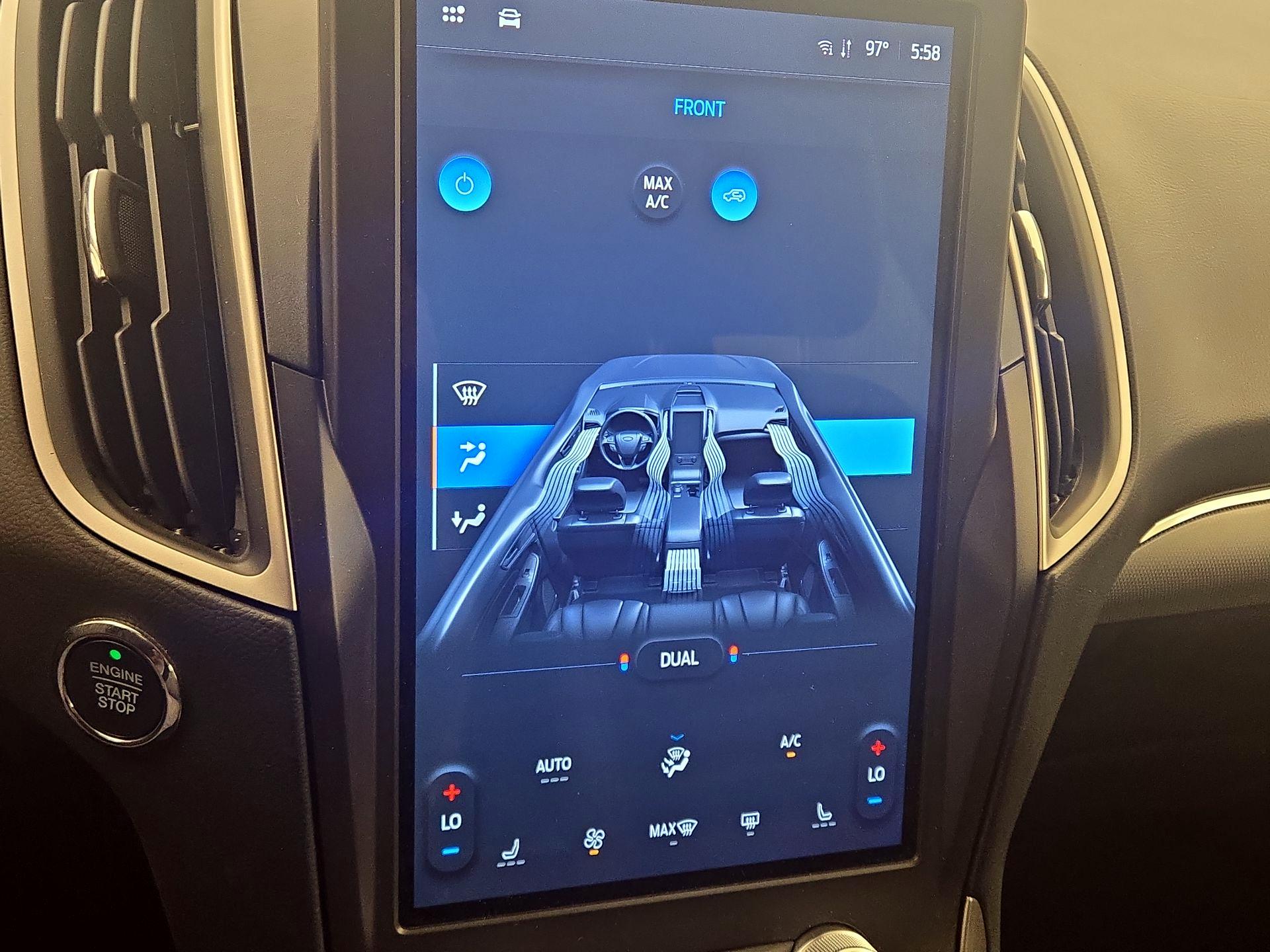 Thumbnail: 2021 Ford Edge - 16