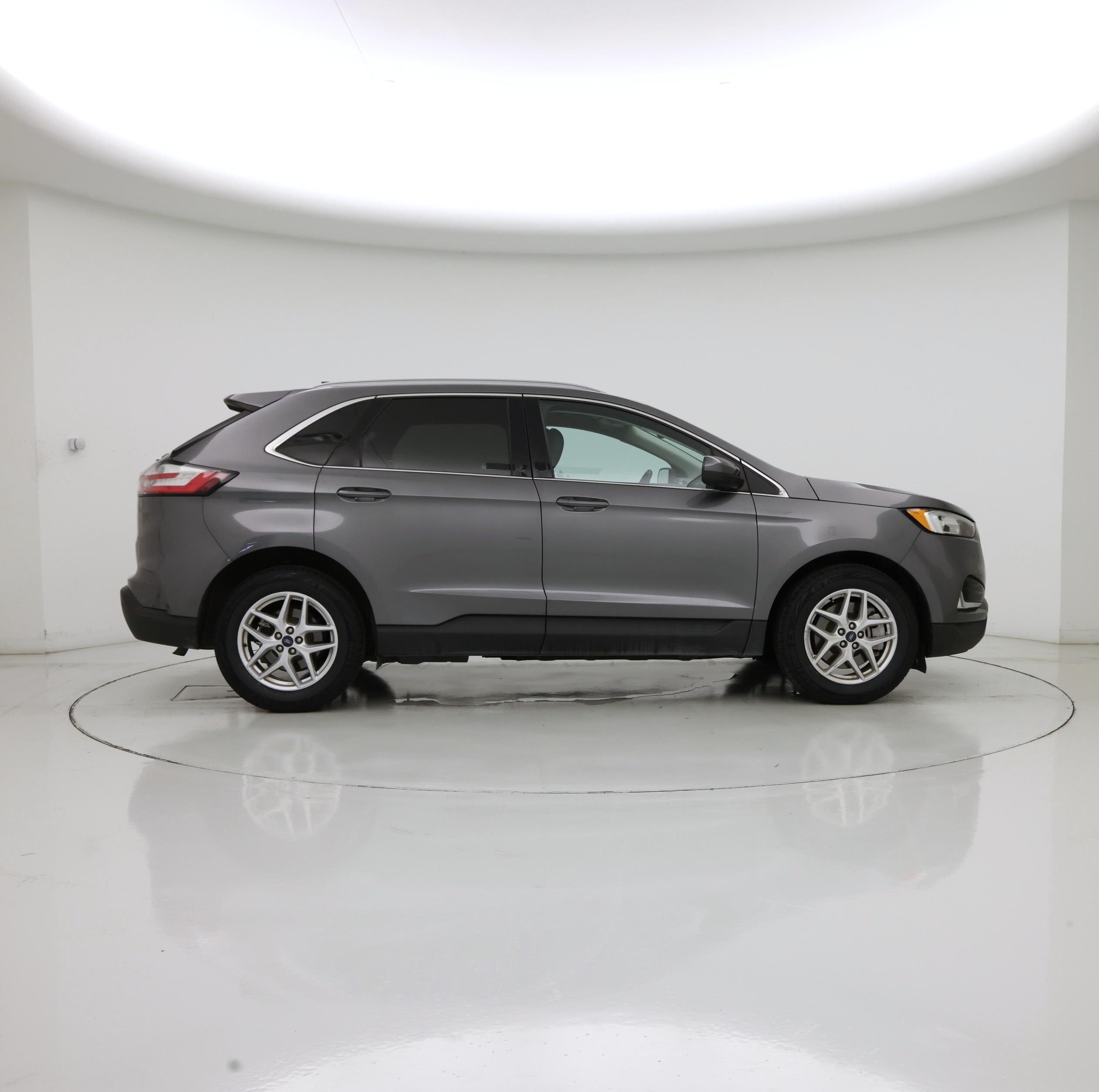 Thumbnail: 2021 Ford Edge - 7