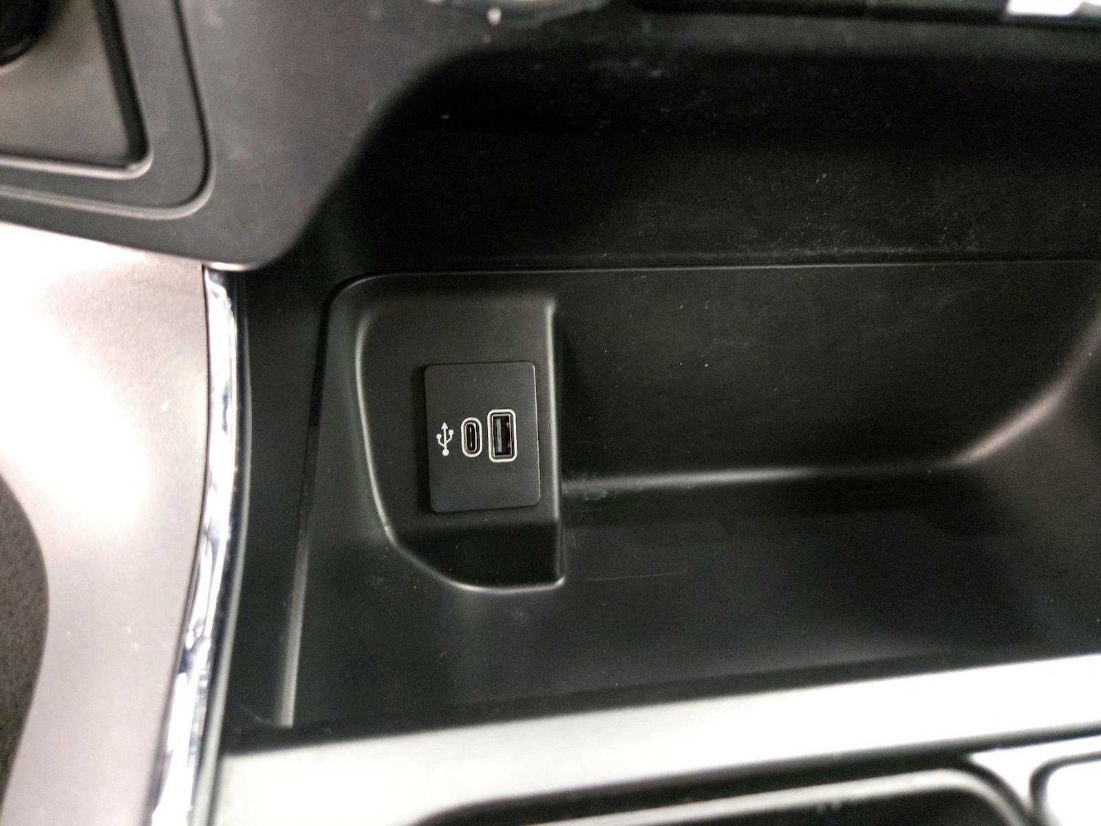 2025 Ford F-150 XLT - Photo 20