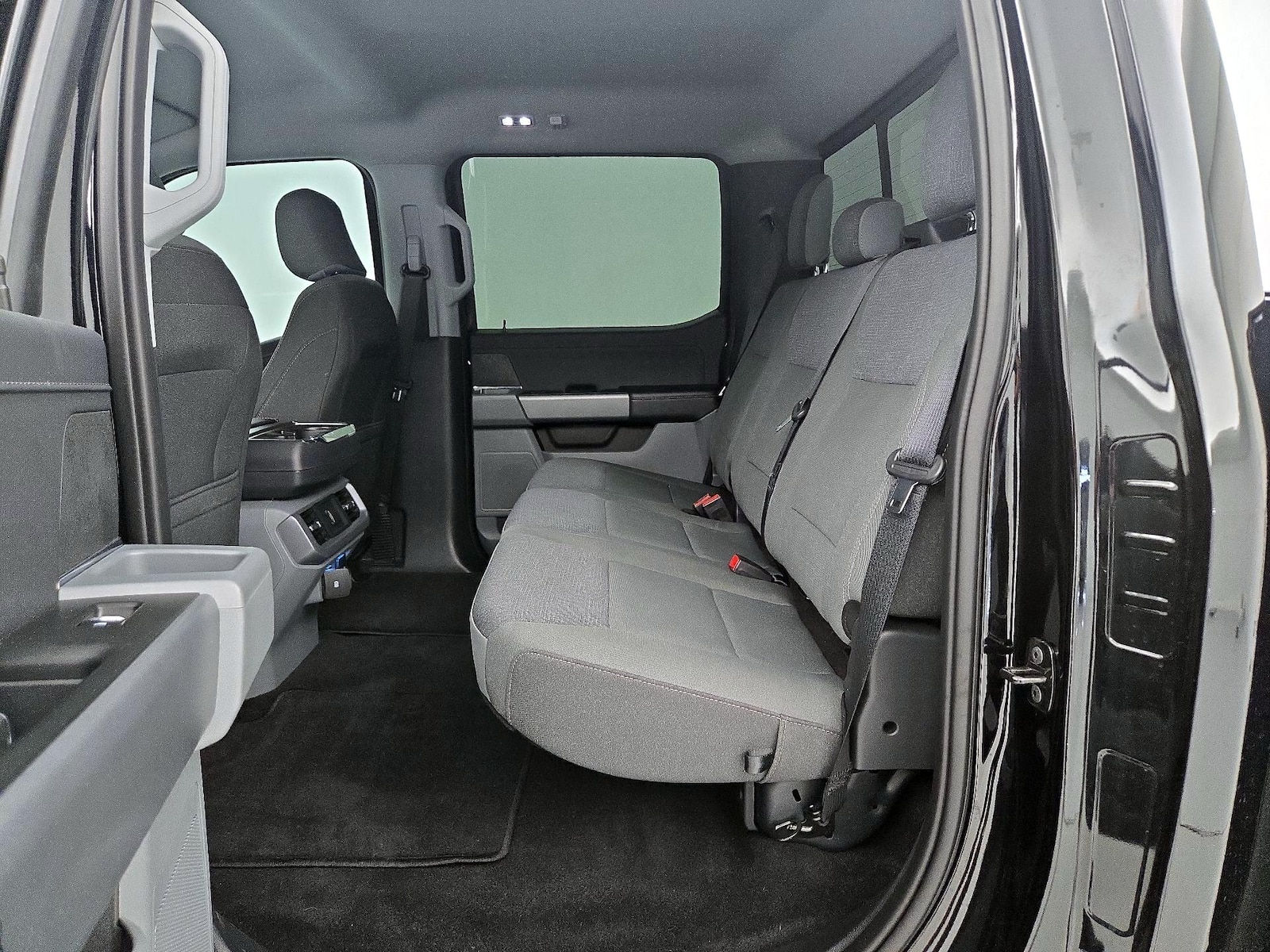 2025 Ford F-150 XLT - Photo 21