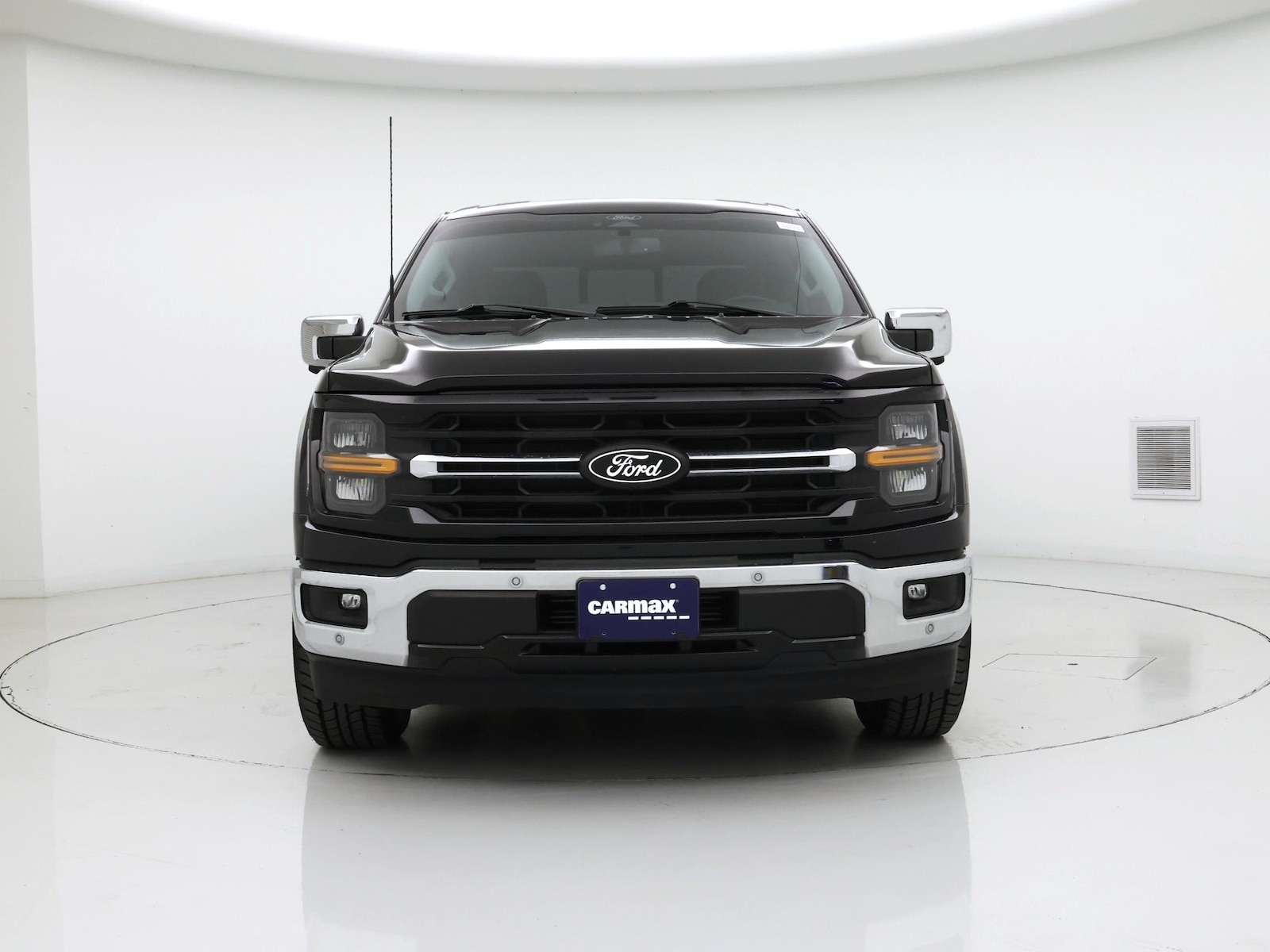 2025 Ford F-150 XLT - Photo 6