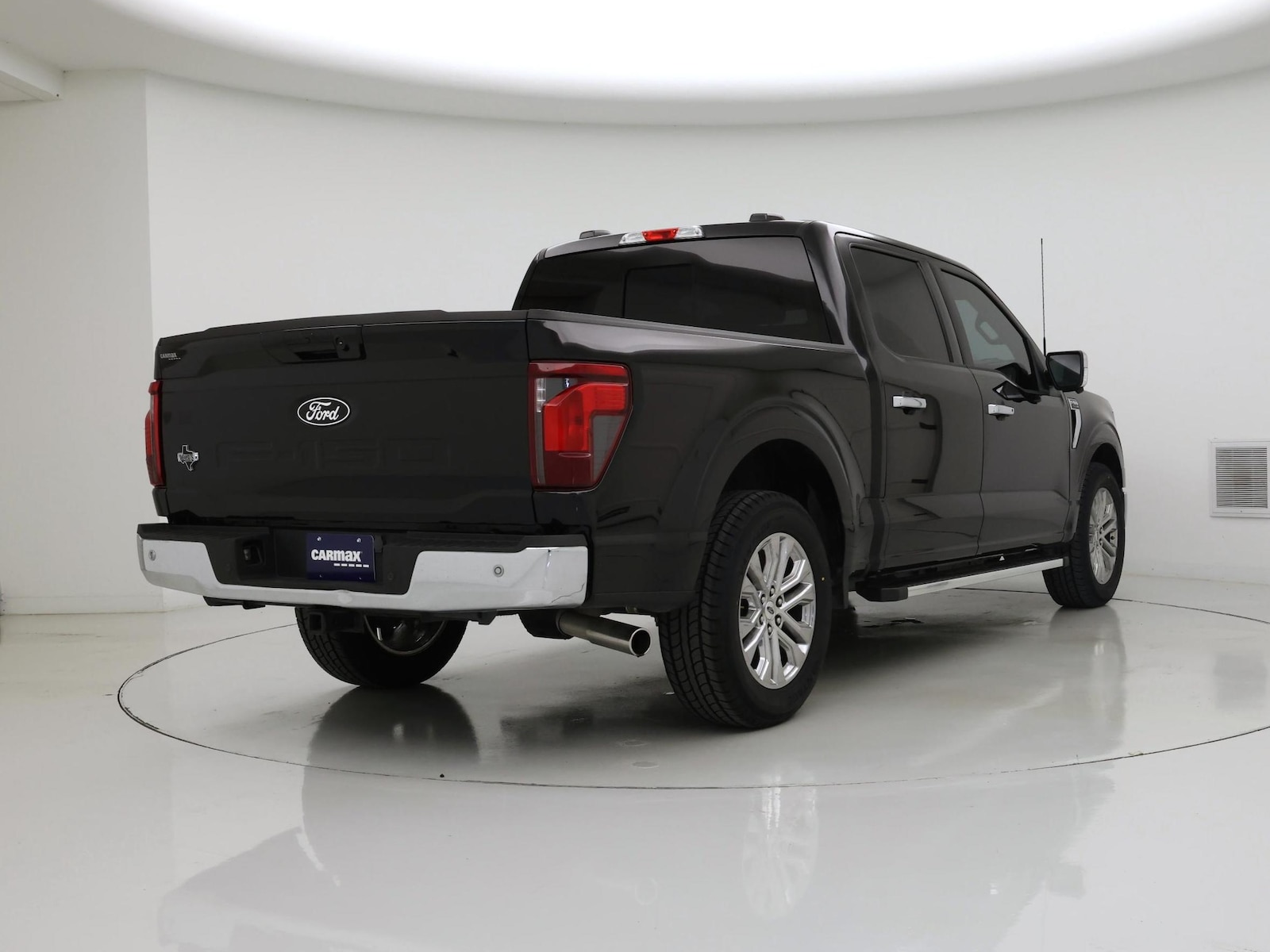 2025 Ford F-150 XLT - Photo 9