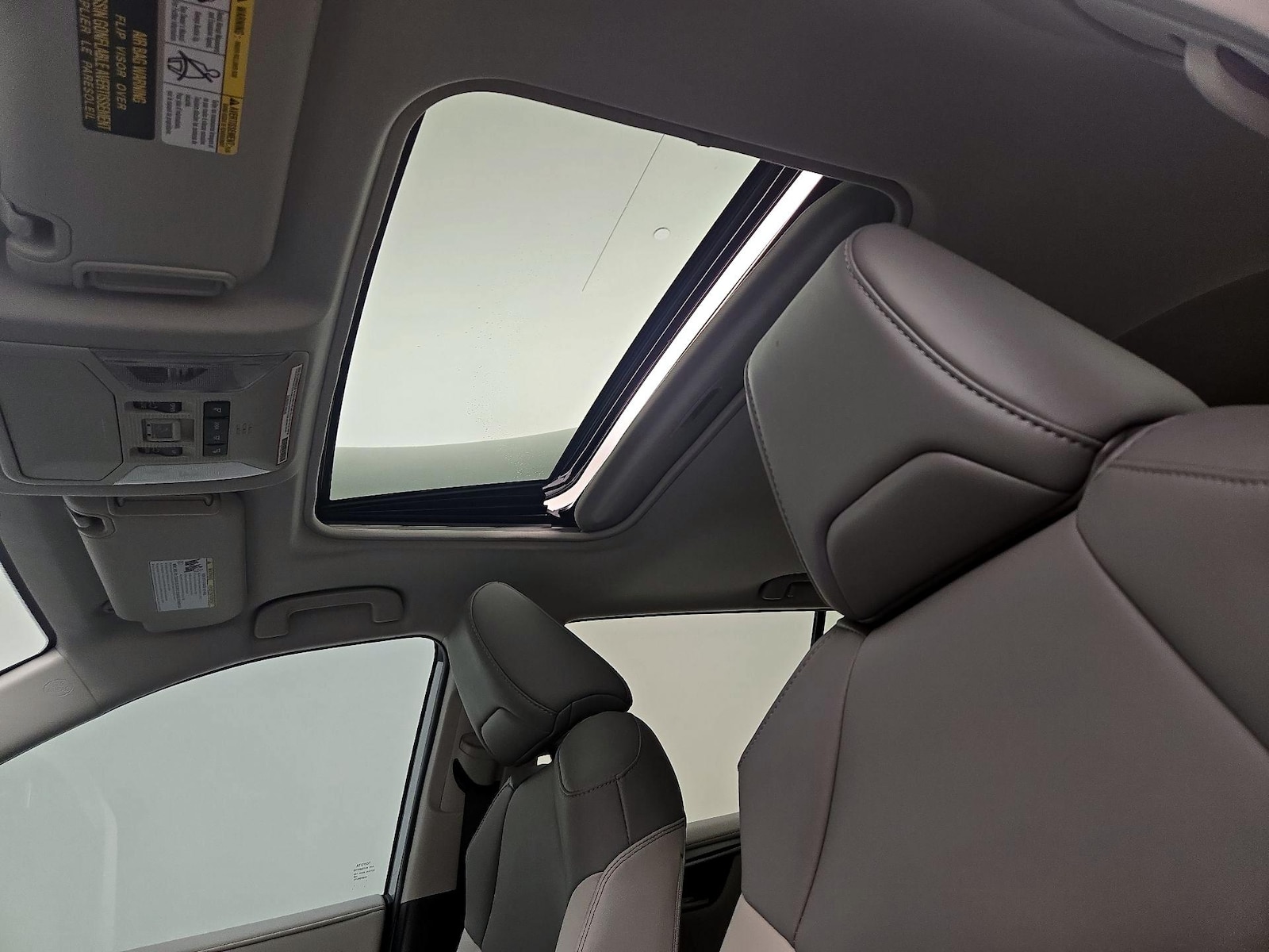 2021 Toyota RAV4 Limited - Photo 21