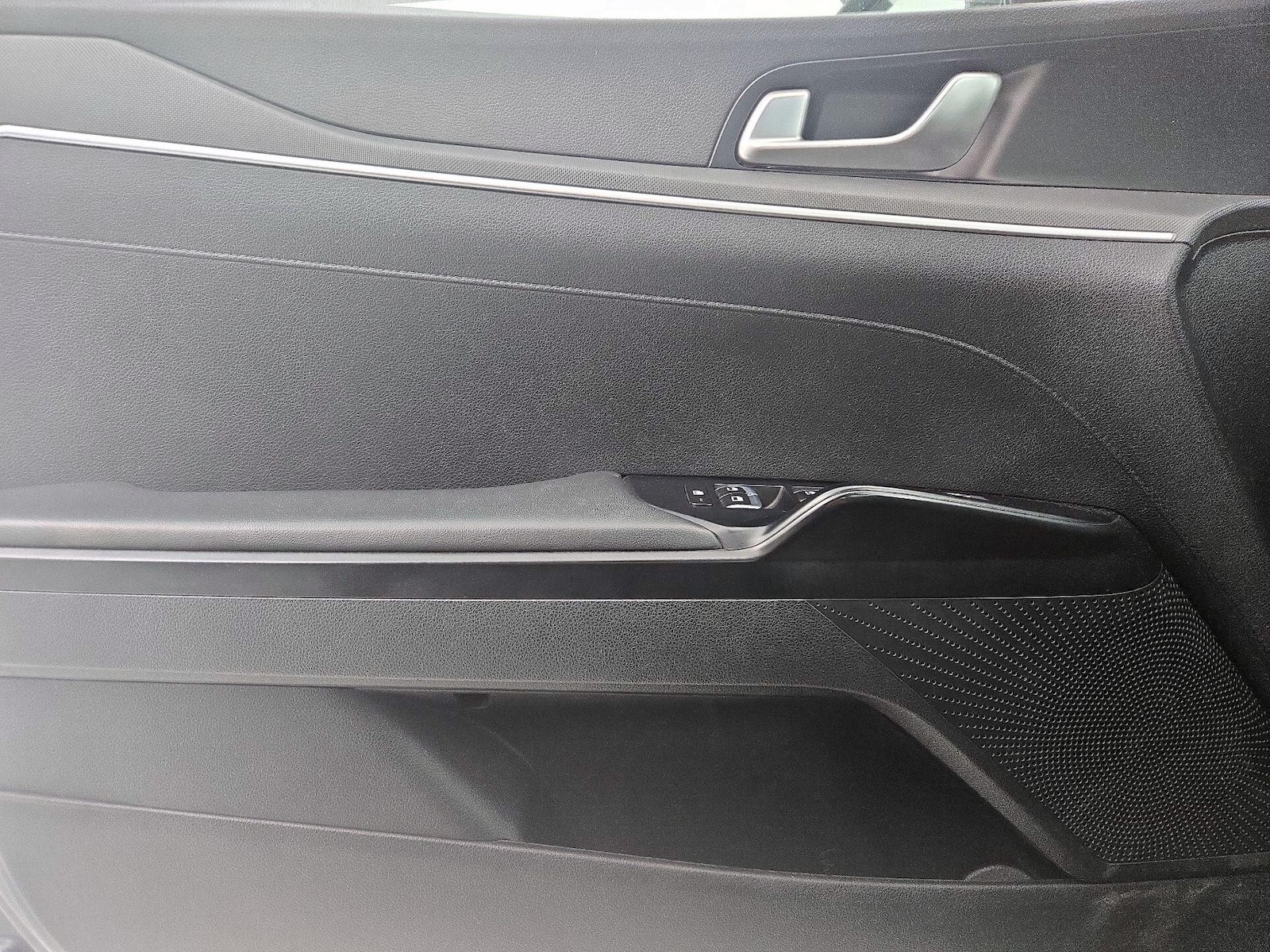 2023 Kia K5 LXS - Photo 13