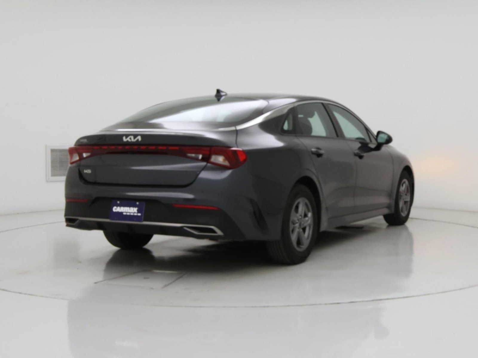 2023 Kia K5 LXS - Photo 9