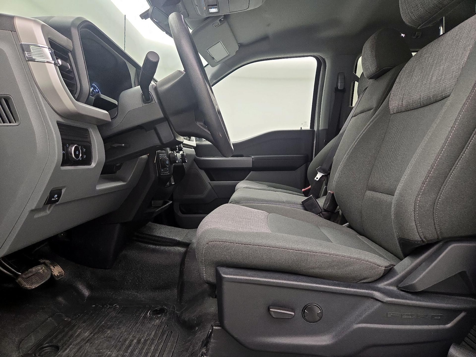 2025 Ford F-250 Super Duty XLT - Photo 12