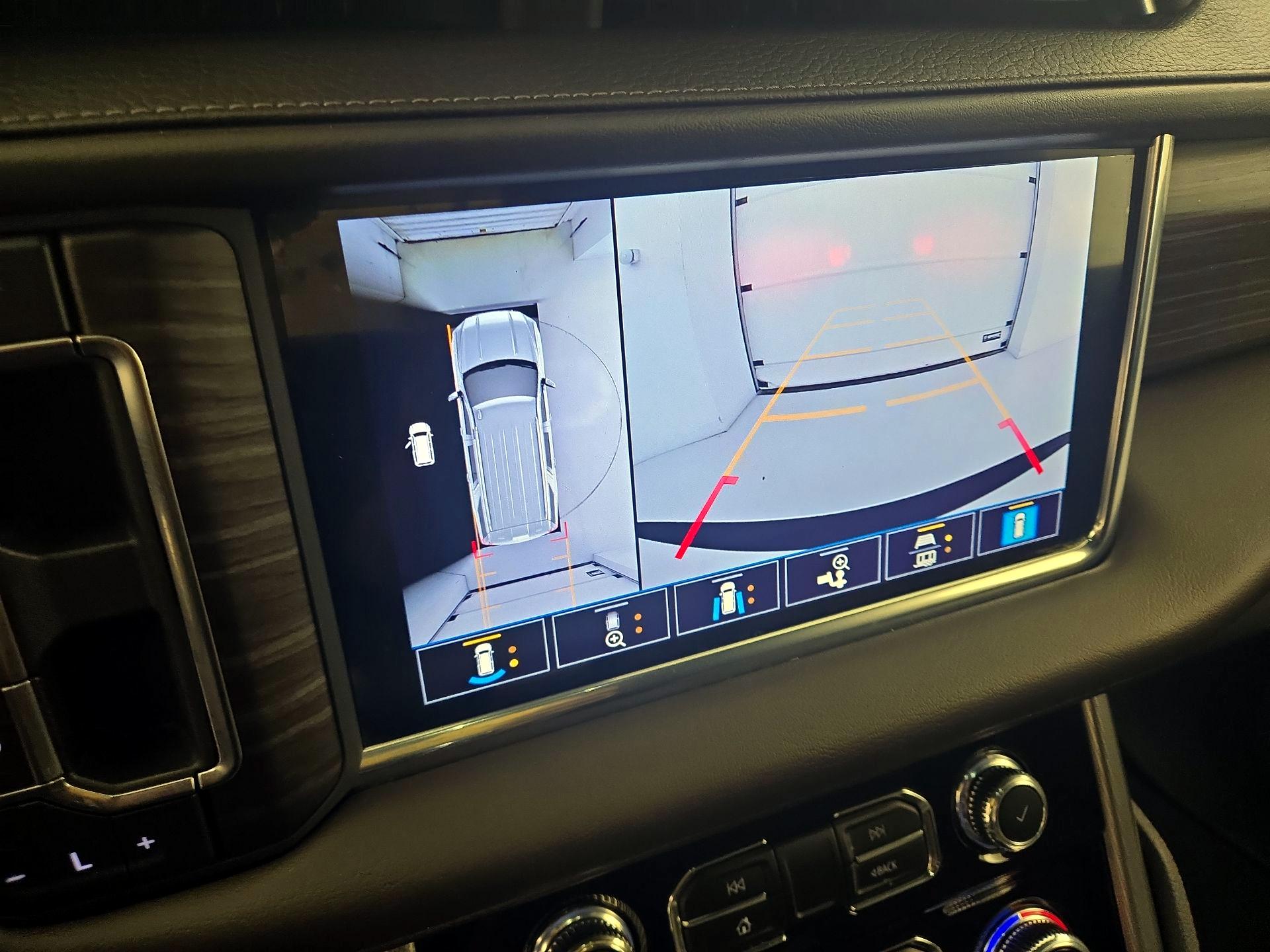 Thumbnail: 2021 GMC Yukon XL - 12