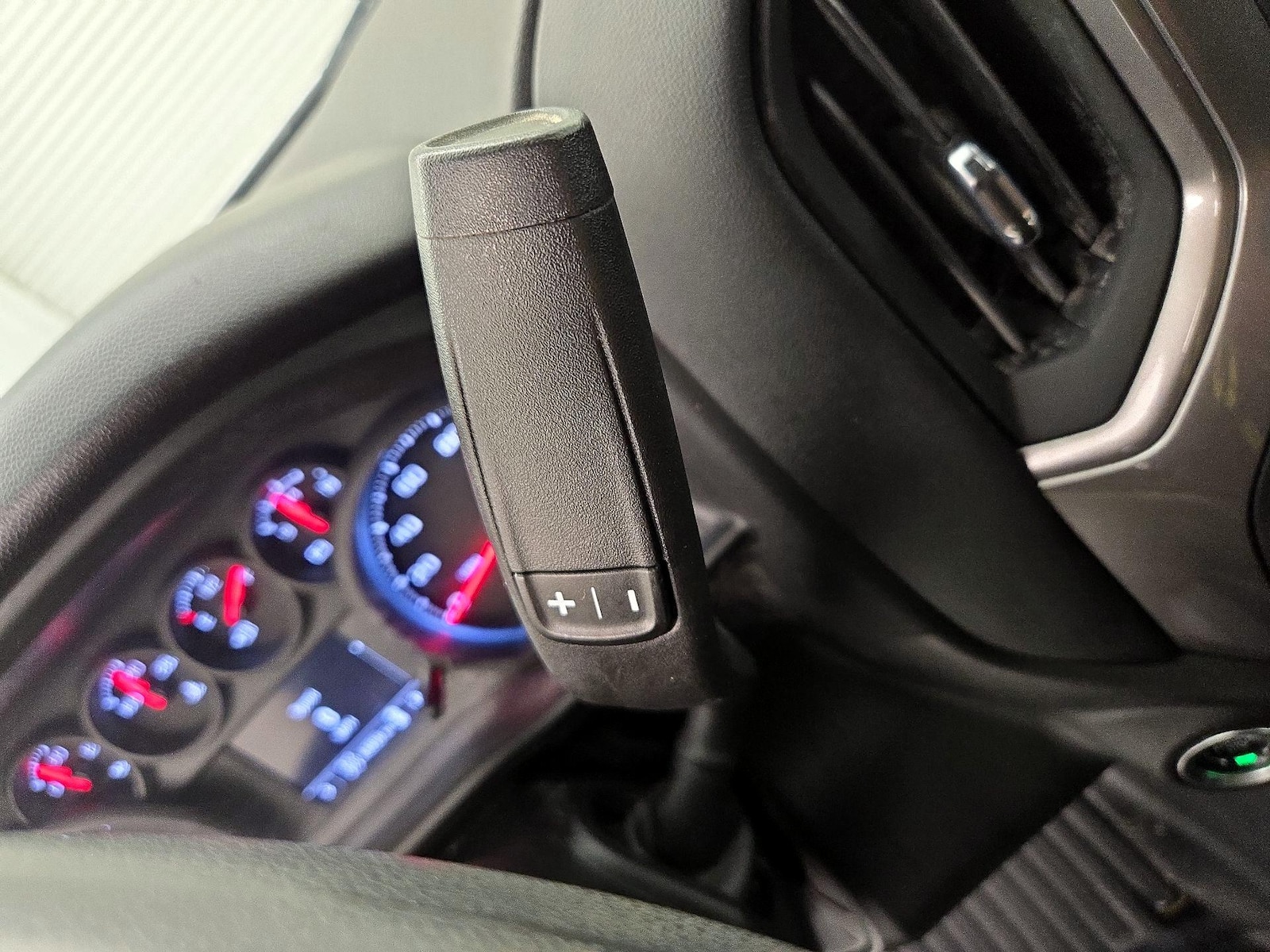 2025 Chevrolet Silverado 1500 Work Truck - Photo 18