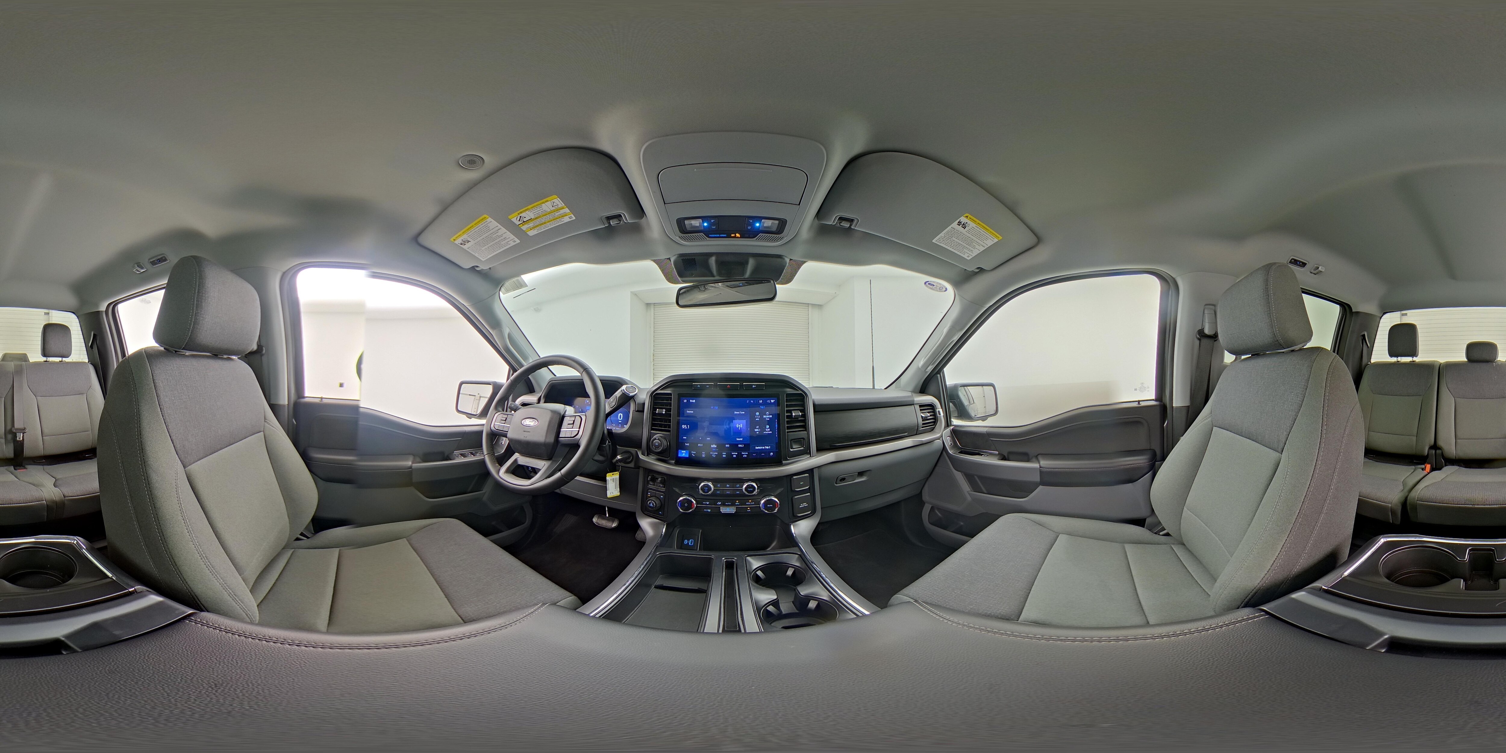 2024 Ford F-150 XLT - Photo 25