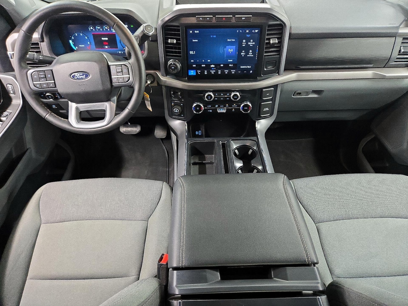 2024 Ford F-150 XLT - Photo 10